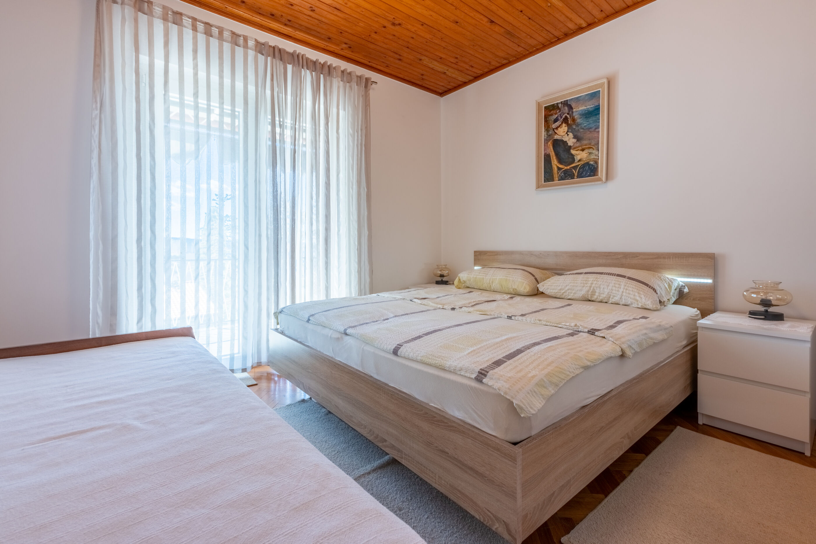 Apartments Hinic 62654-A2