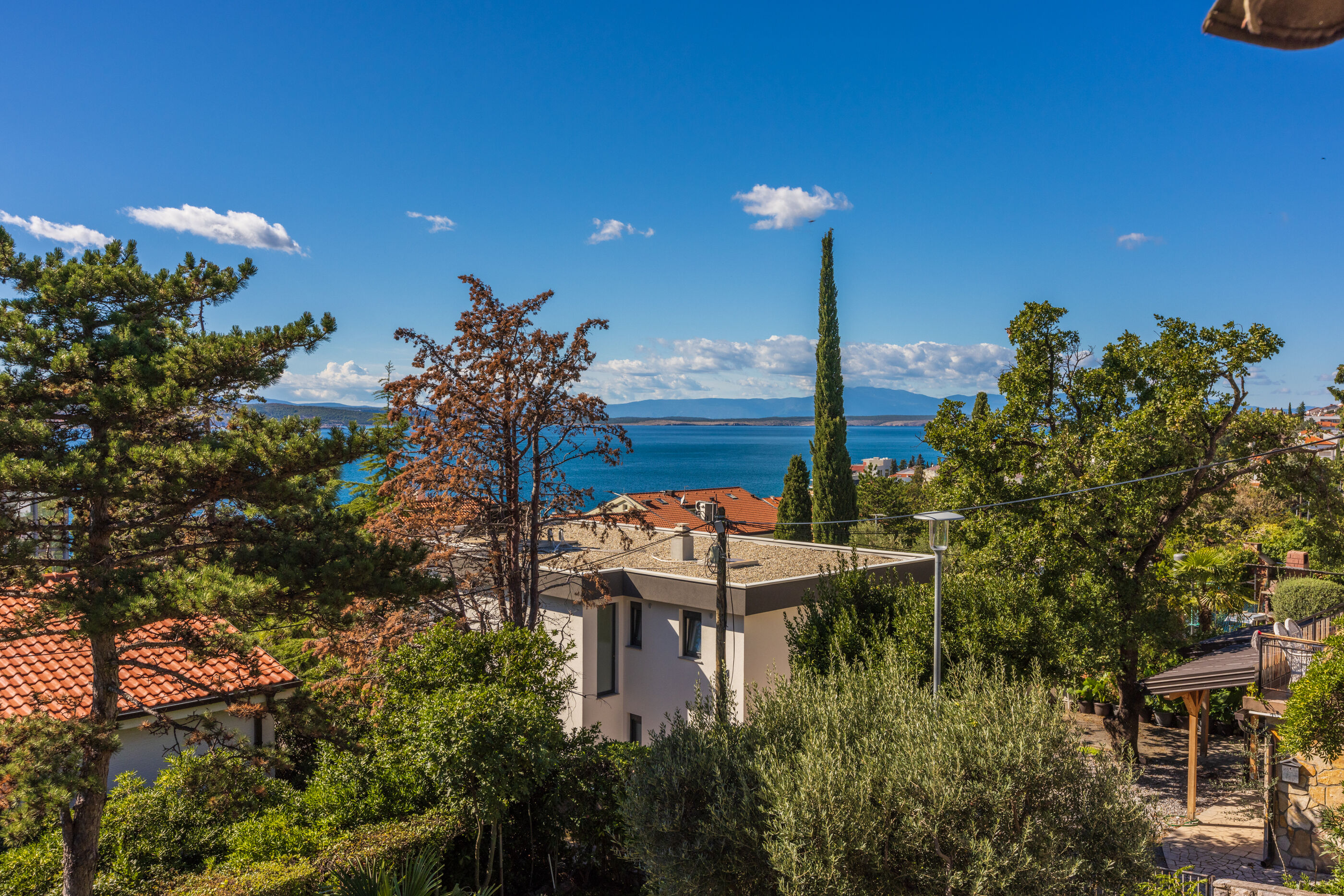Apartments Hinic 62654-A2