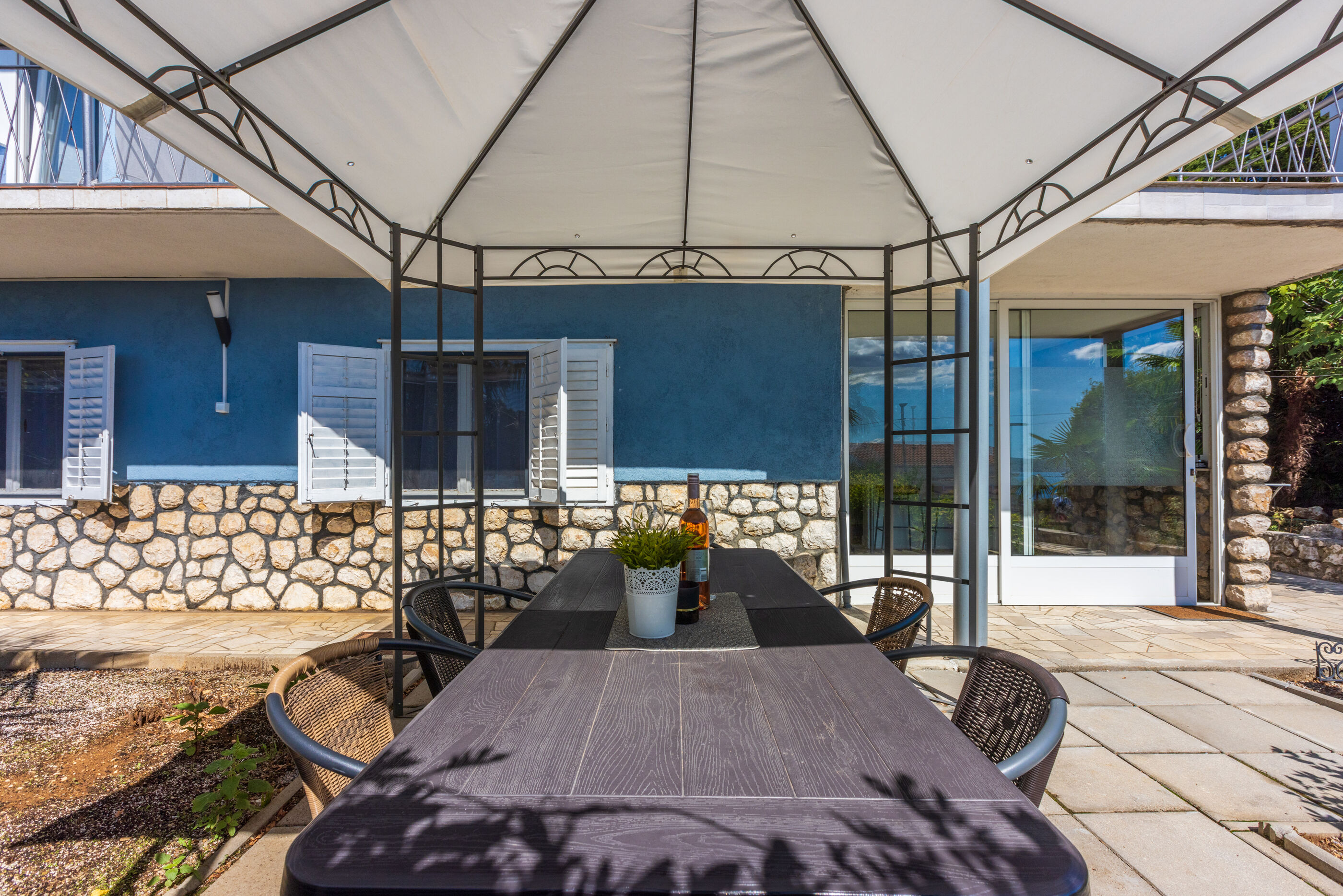 Apartments Alenka 62858-A2