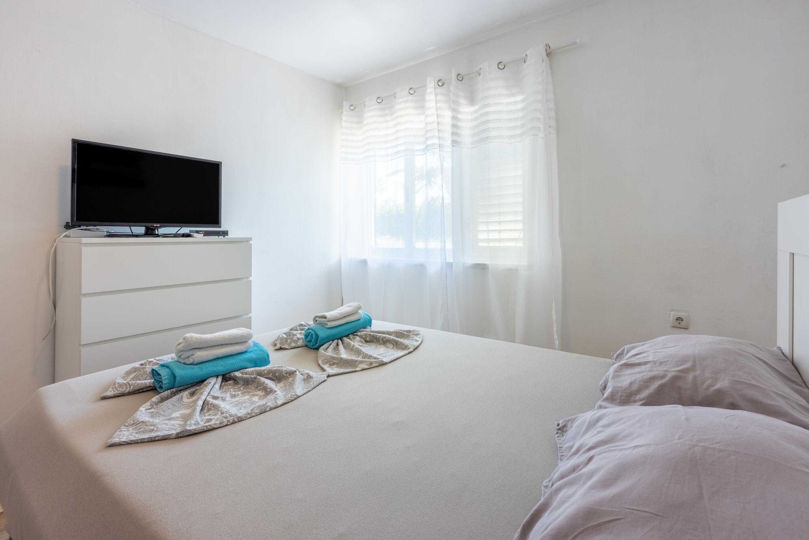 Apartments Alenka 62858-A2