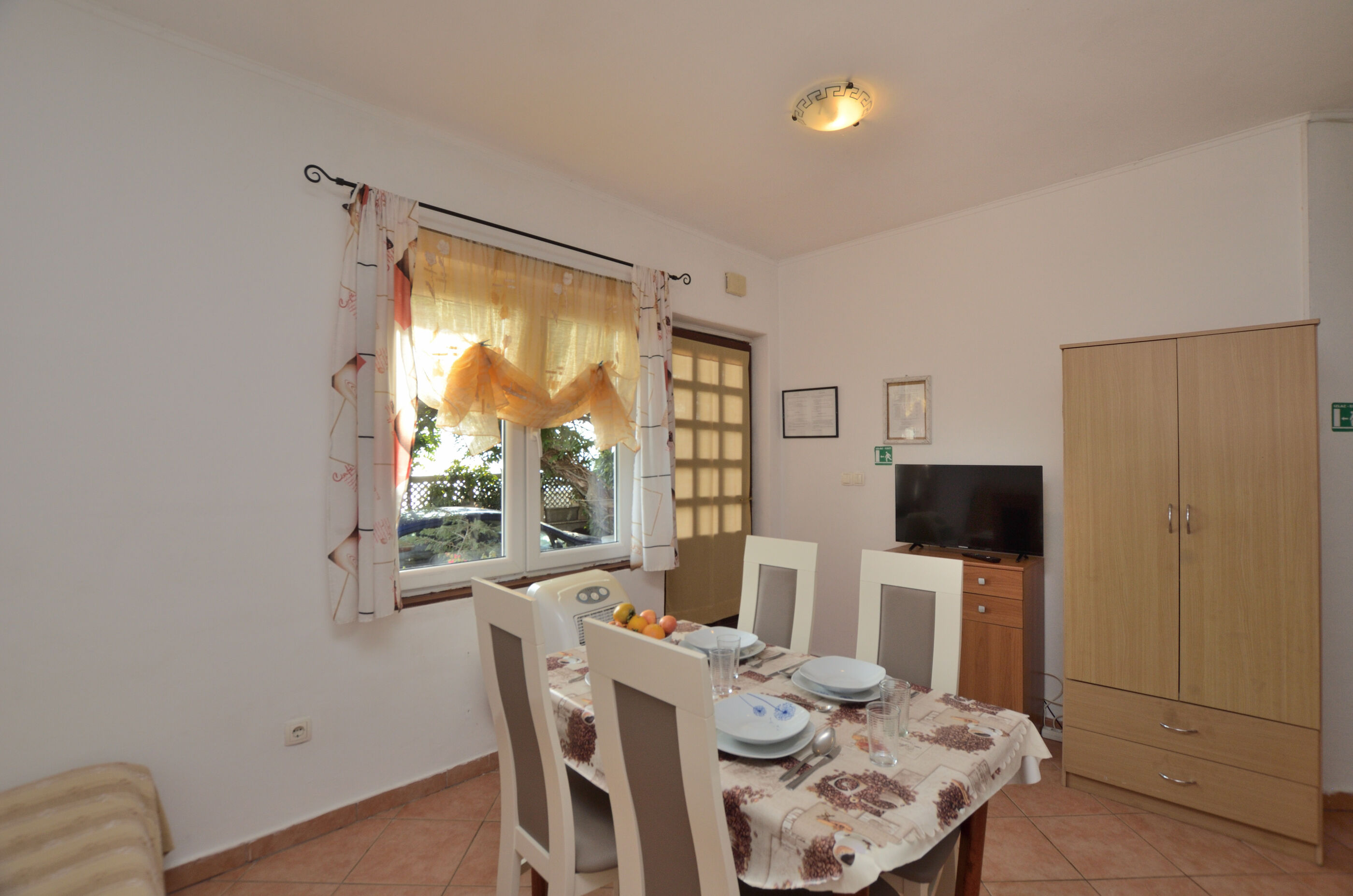Apartments Vladislav 86331-A1