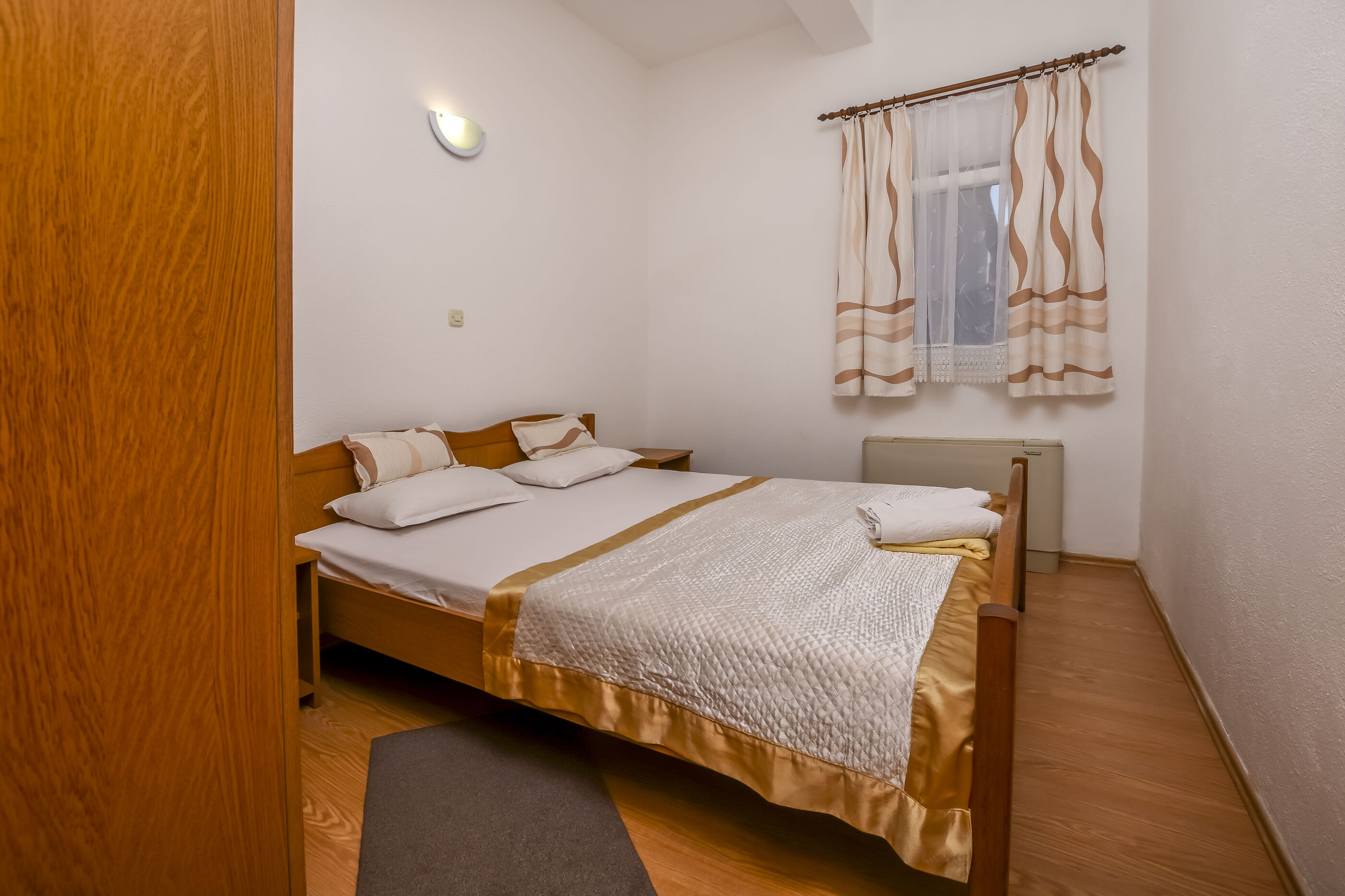 Apartments Periša 27491-A2