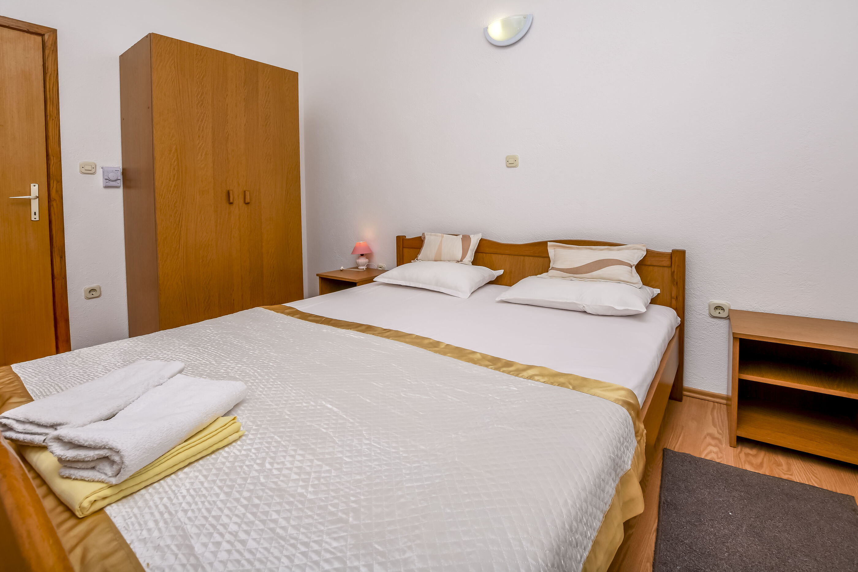 Apartments Periša 27491-A2