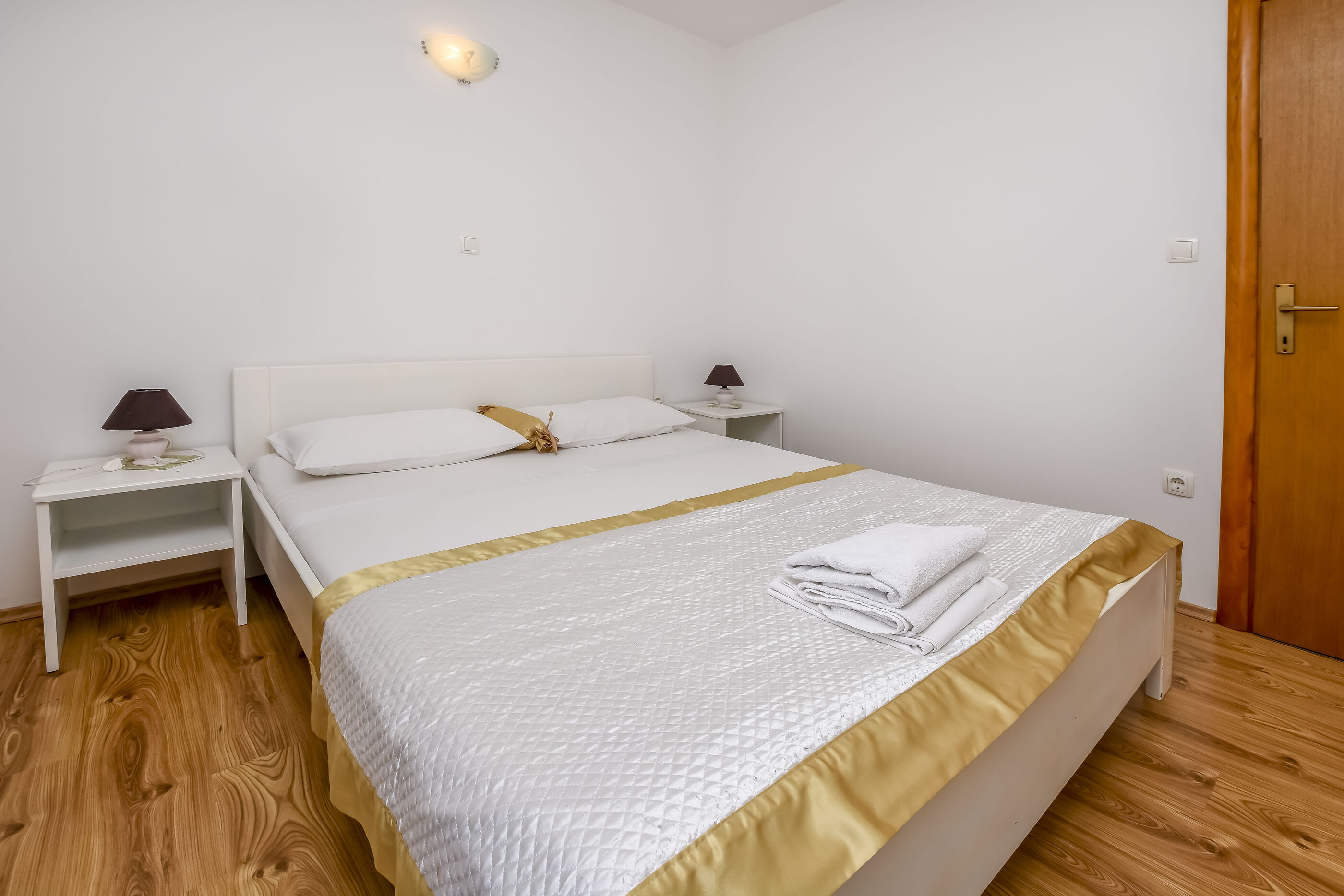 Apartments Periša 27491-A5