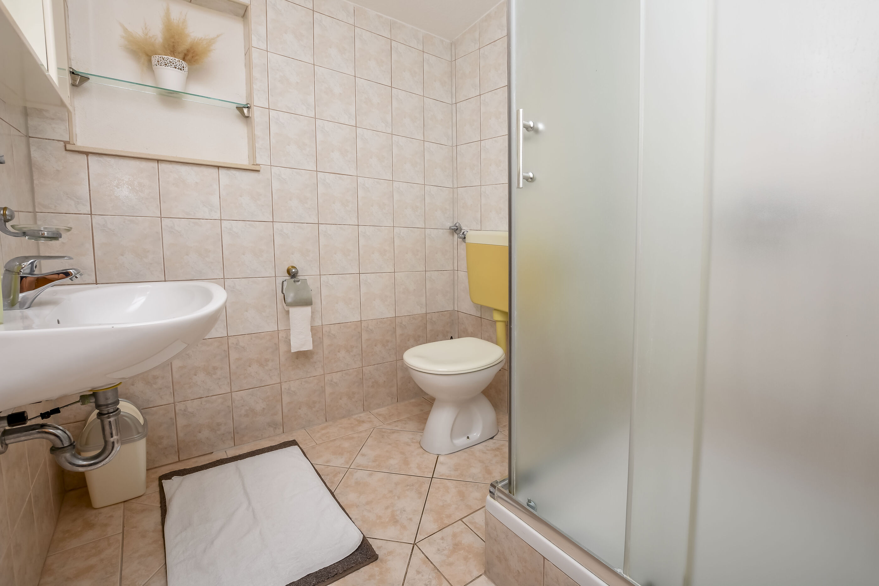 Apartments Periša 27491-A10