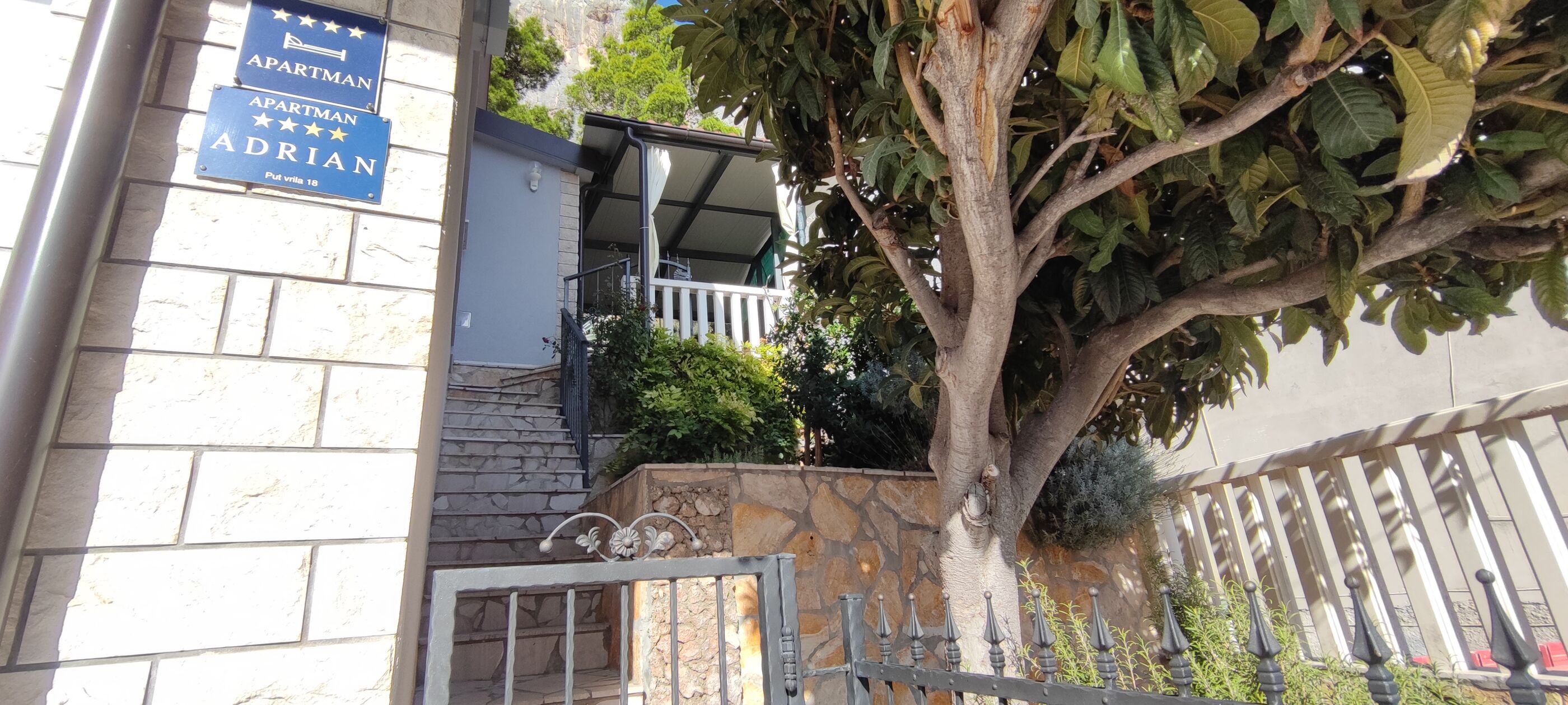 Apartment Adrian 67021-A1