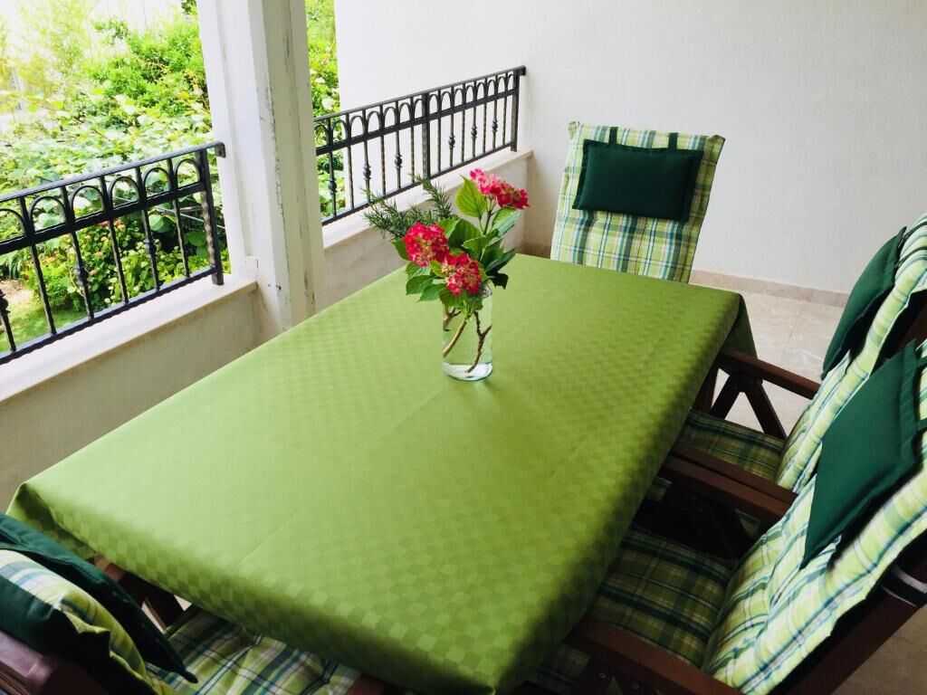 Apartments Cerin 73061-A2