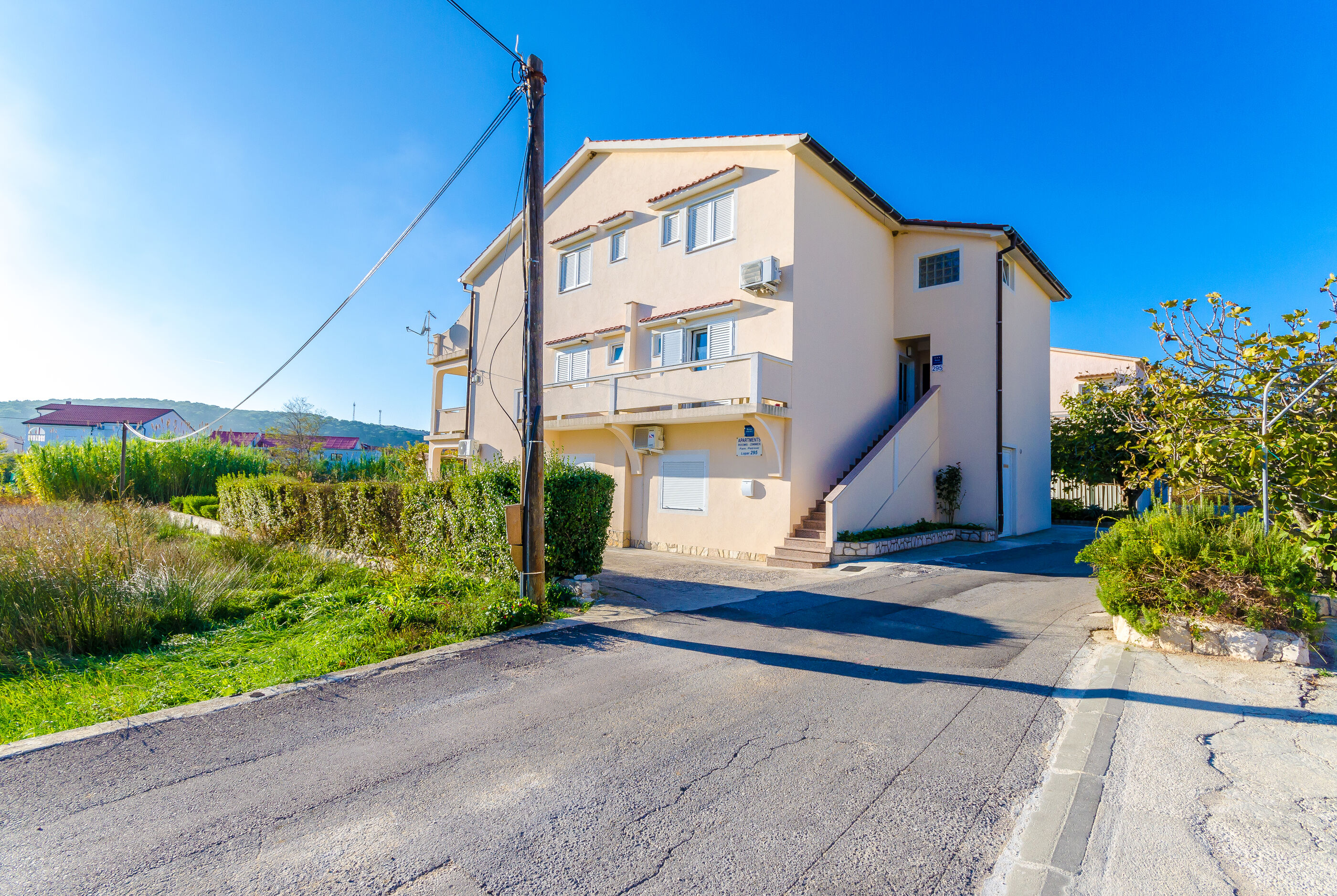Apartments Marija P Lopar 90211-A2