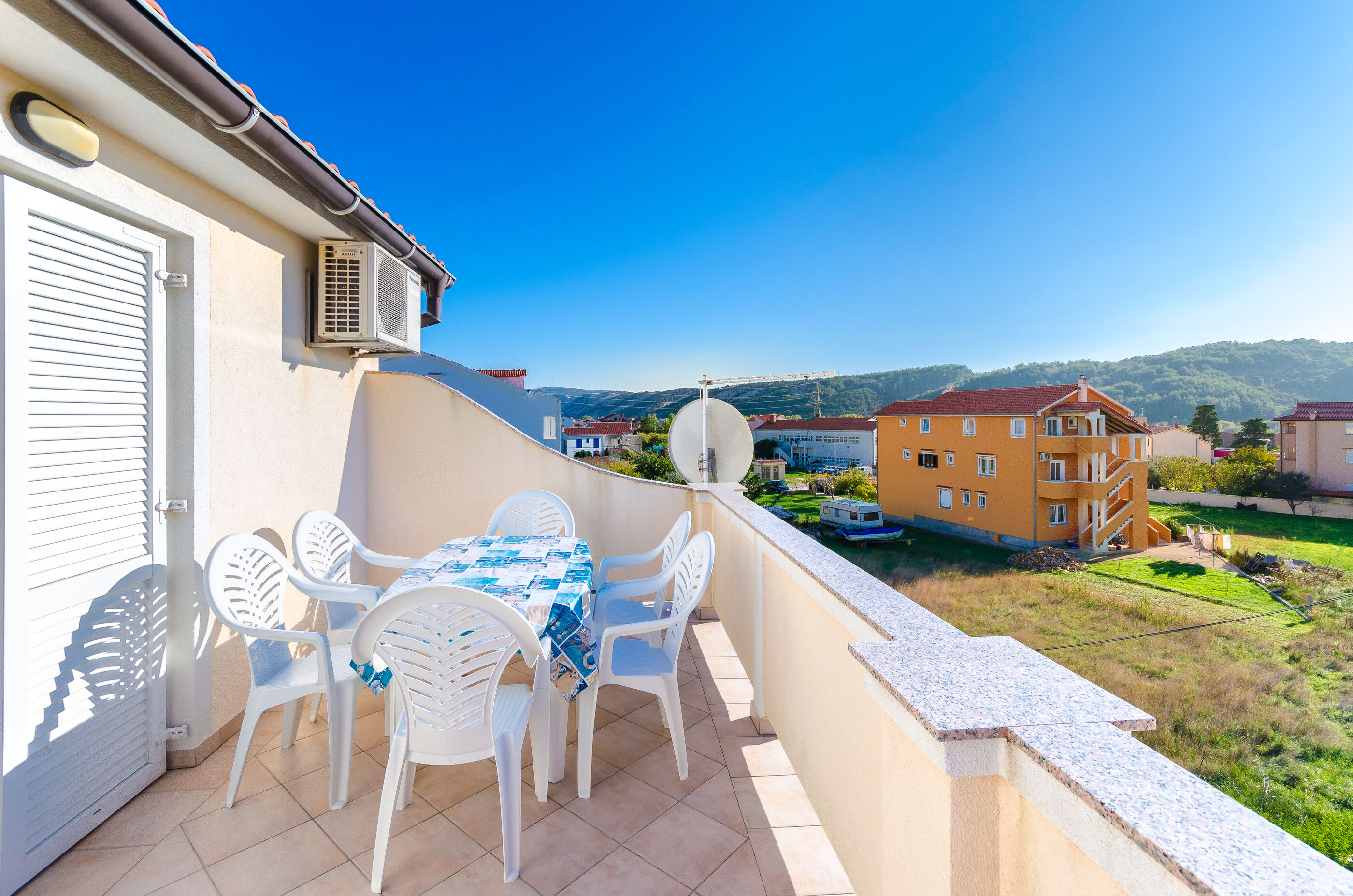Apartments Marija P Lopar 90211-A1