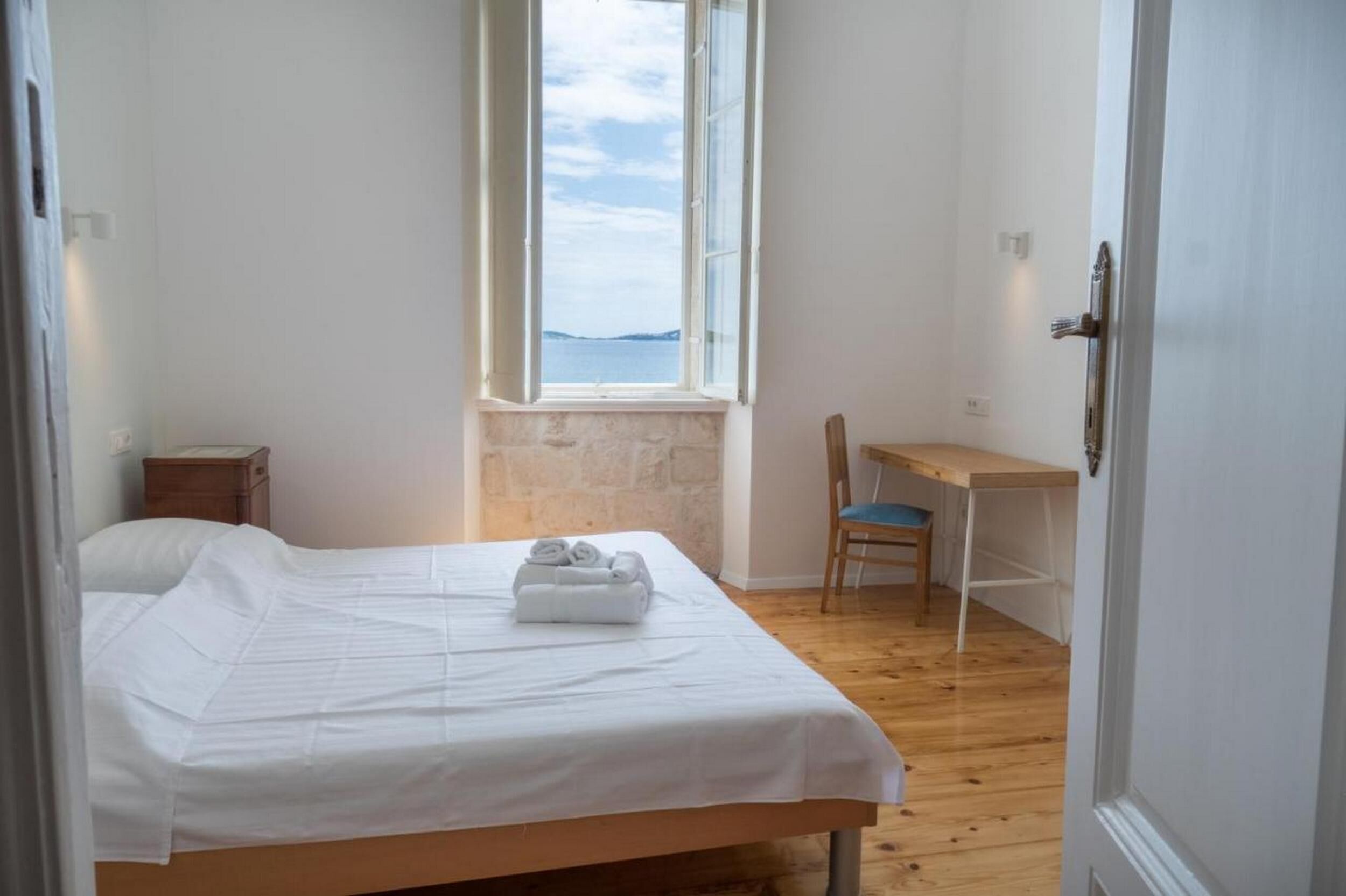 Villa Beachfront V9561-K1