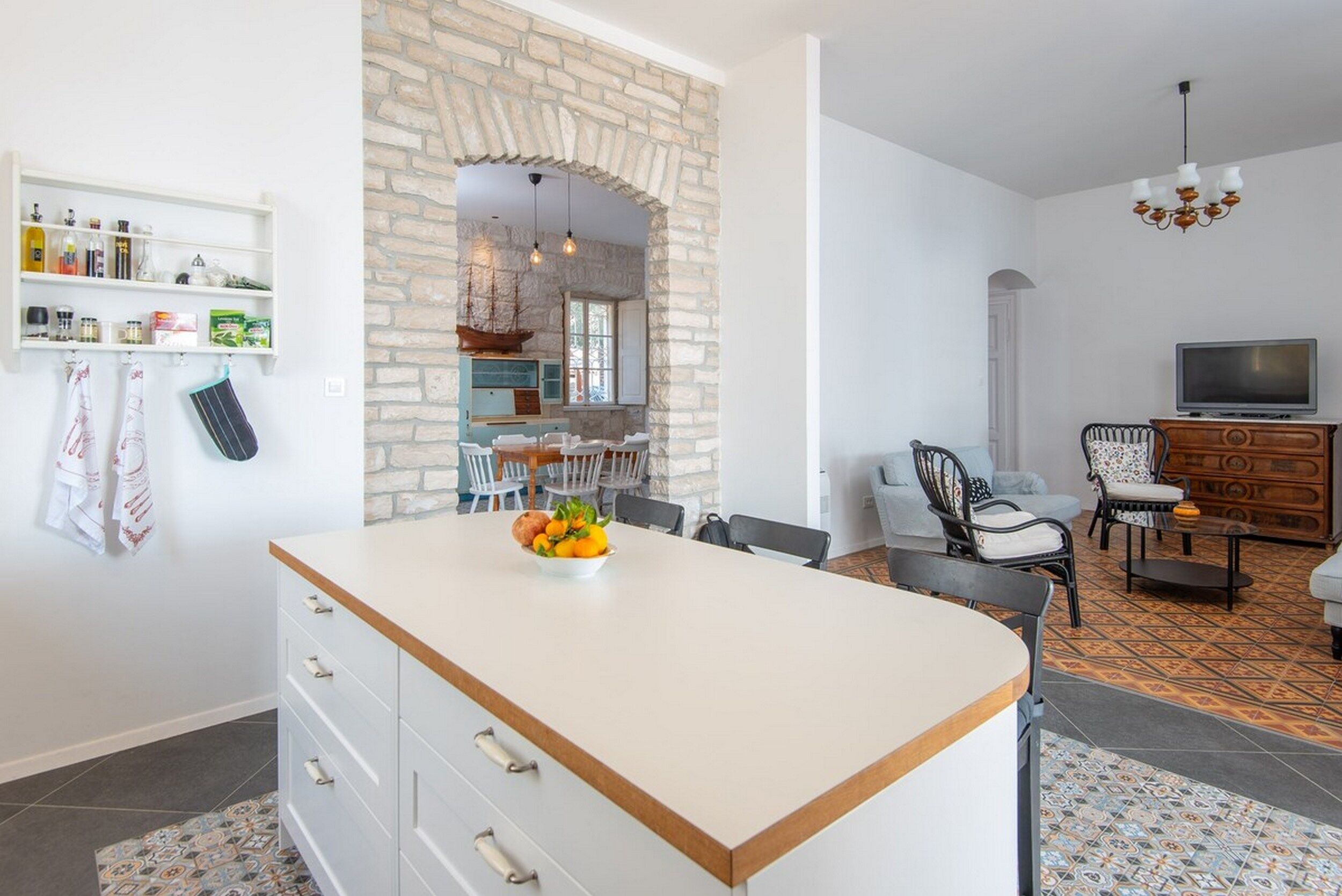 Villa Beachfront V9561-K1