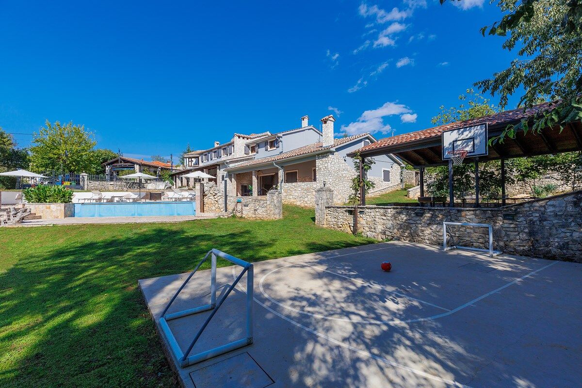 Villa Jurazini V3566-K1