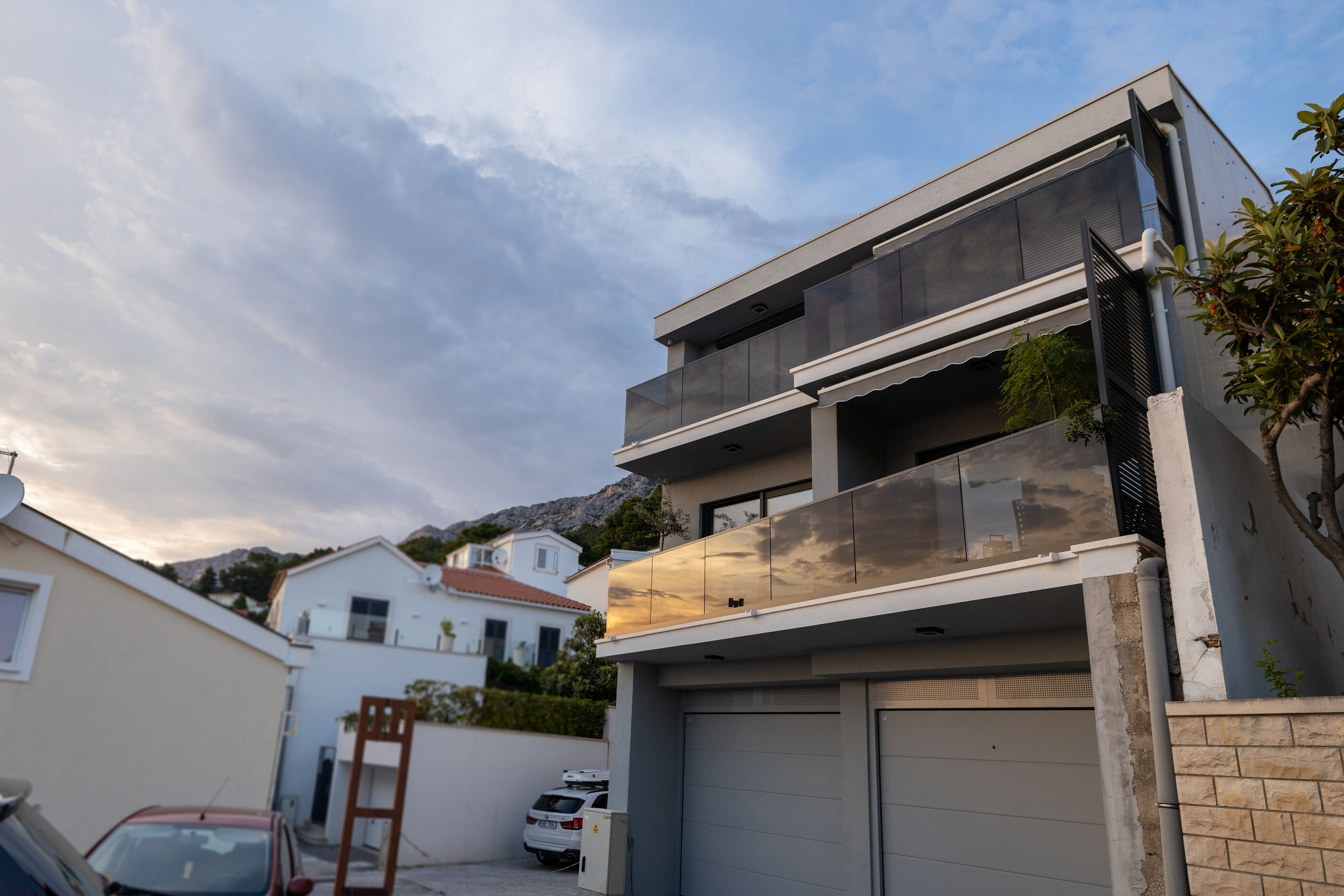Apartment Black Diamond 90251-A1