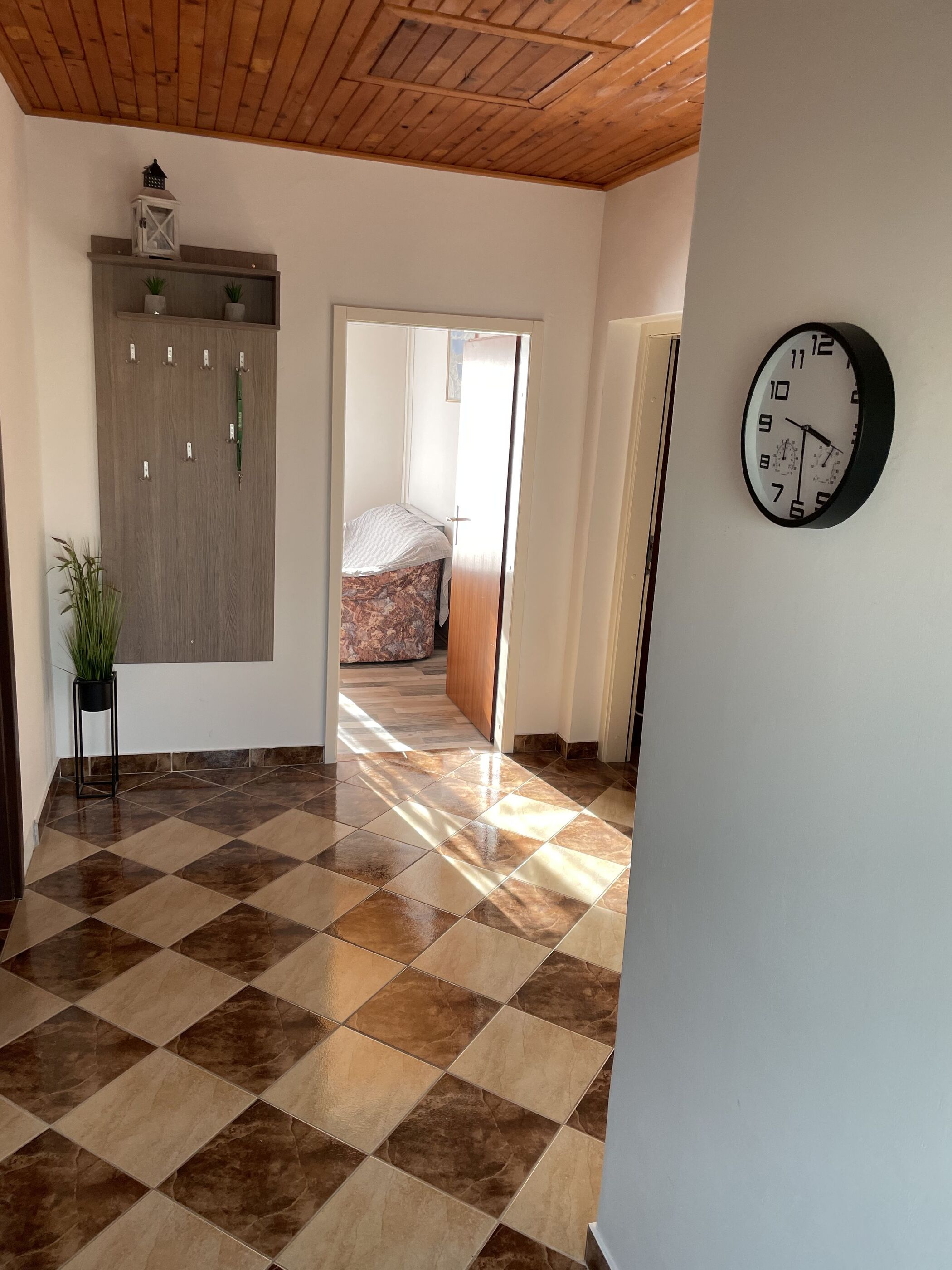 Apartment Ljubica 21191-A1