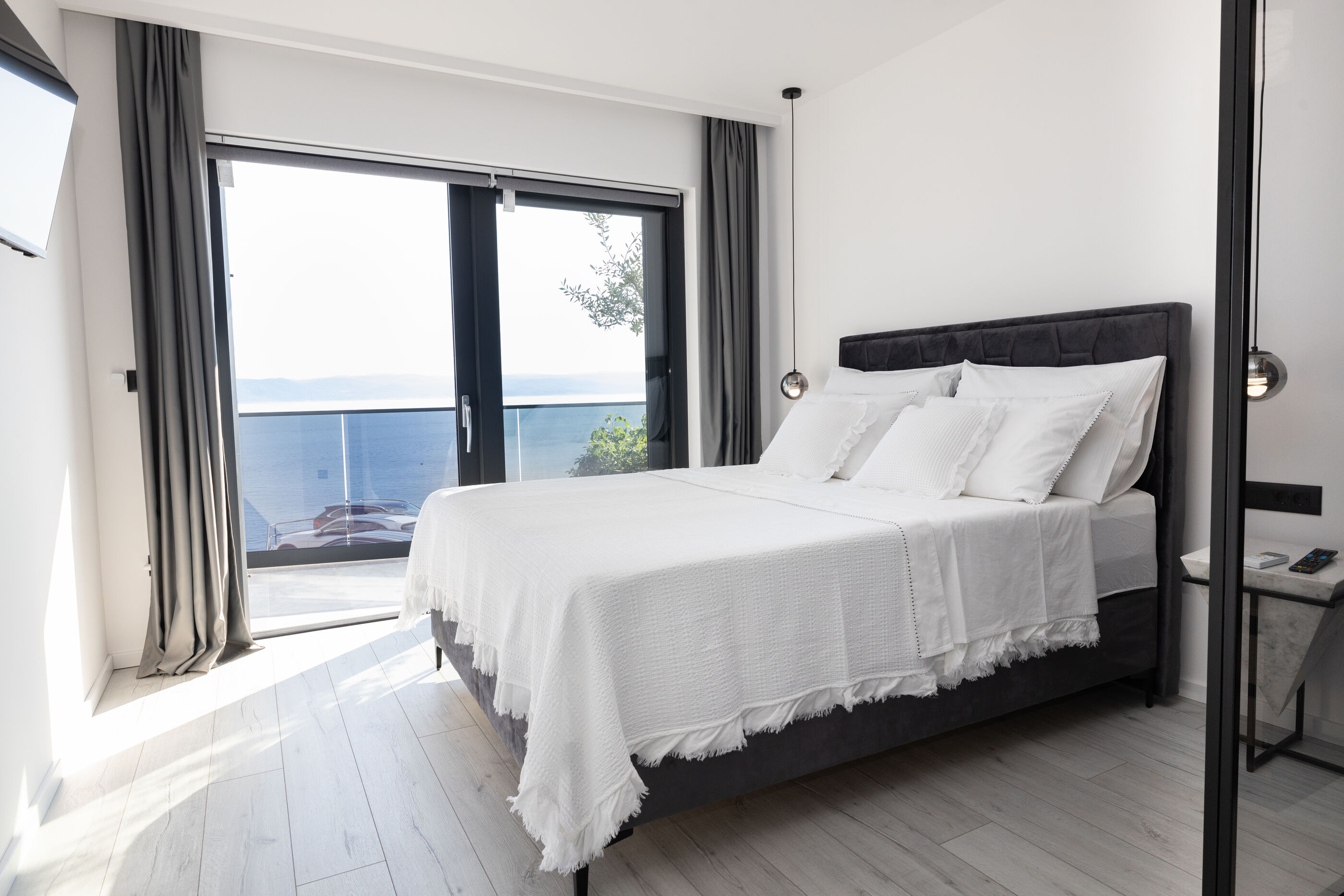 Apartment Black Diamond 90251-A1