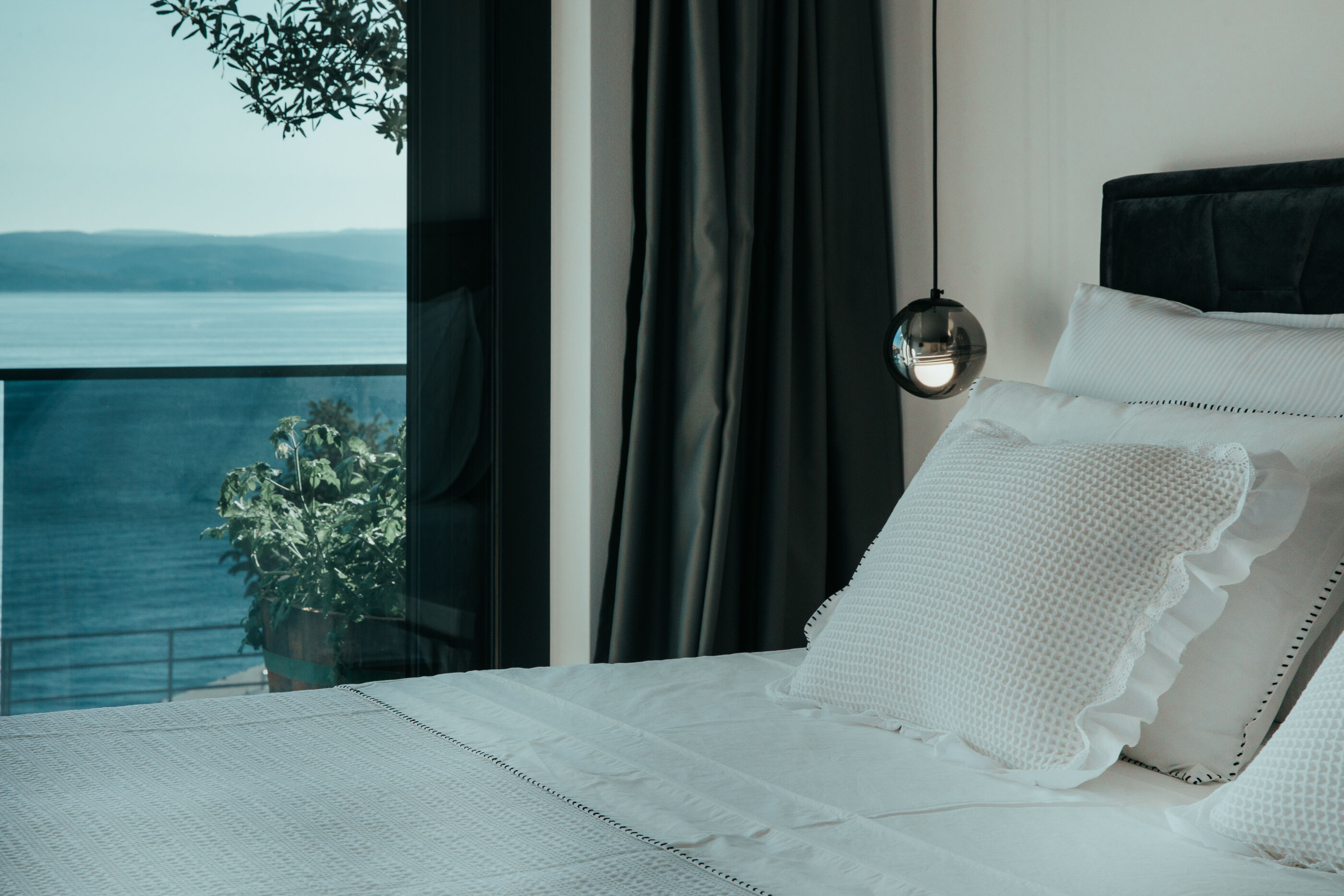 Apartment Black Diamond 90251-A1