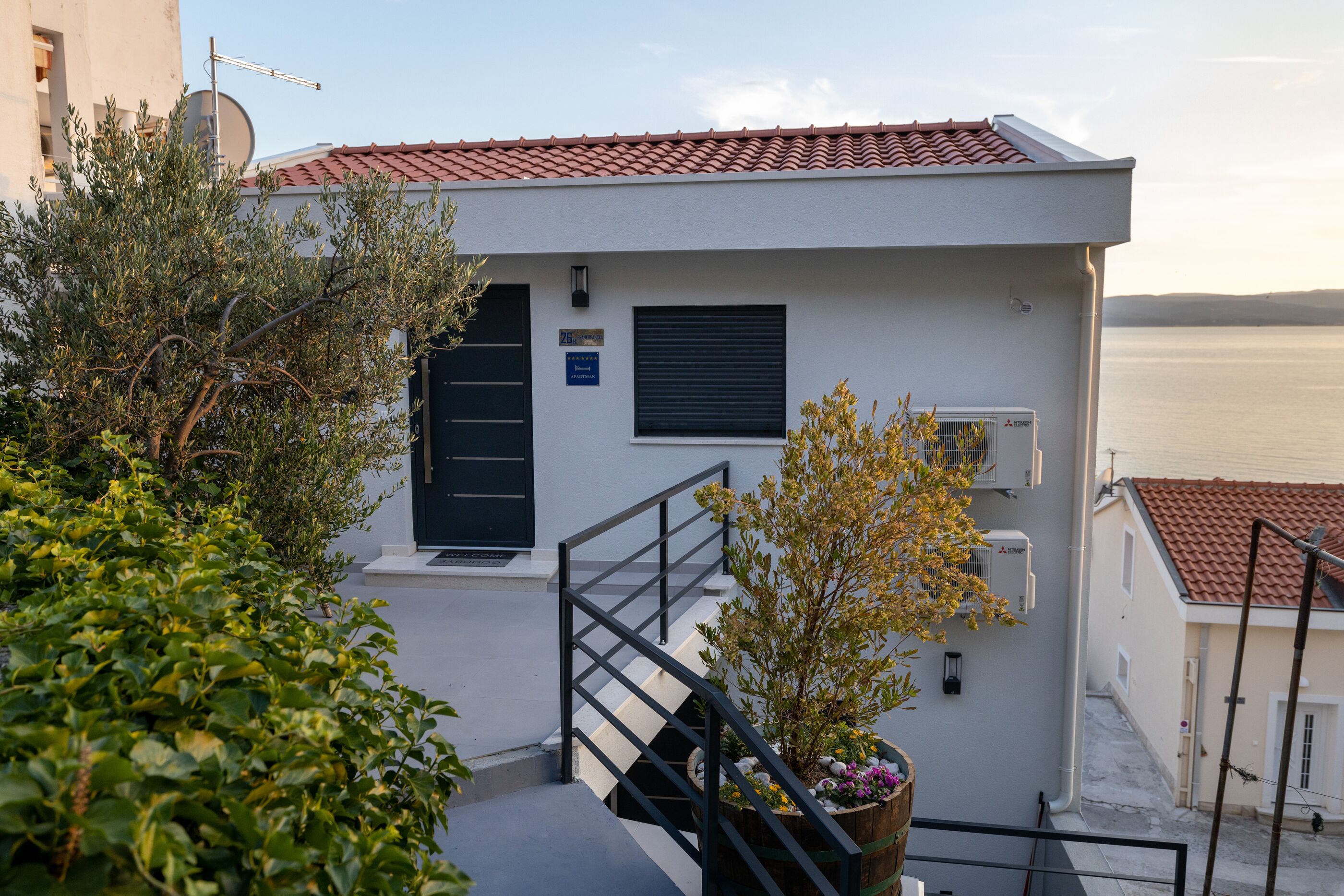 Apartment Black Diamond 90251-A1