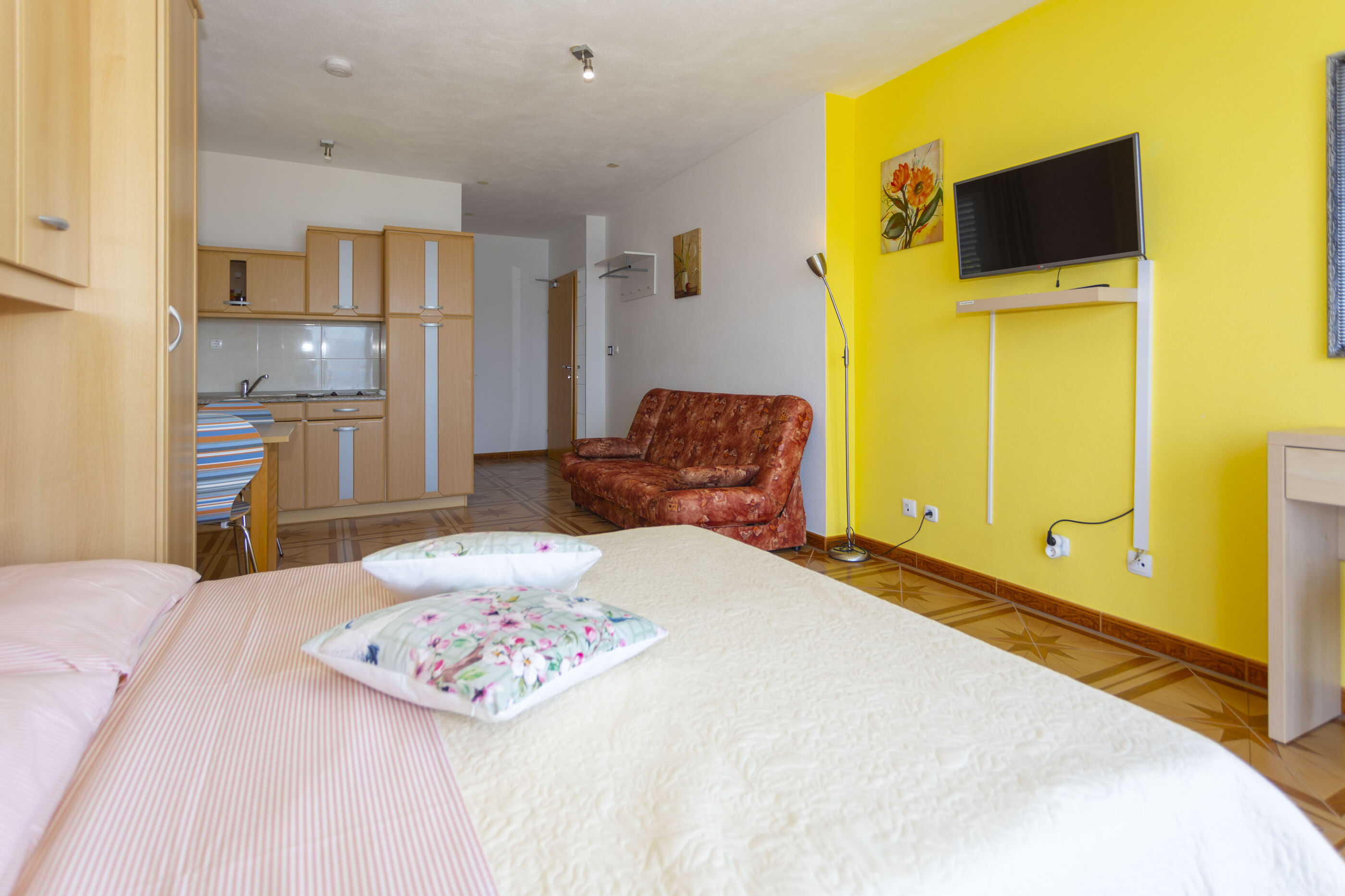 Apartments Dream view 90261-A1