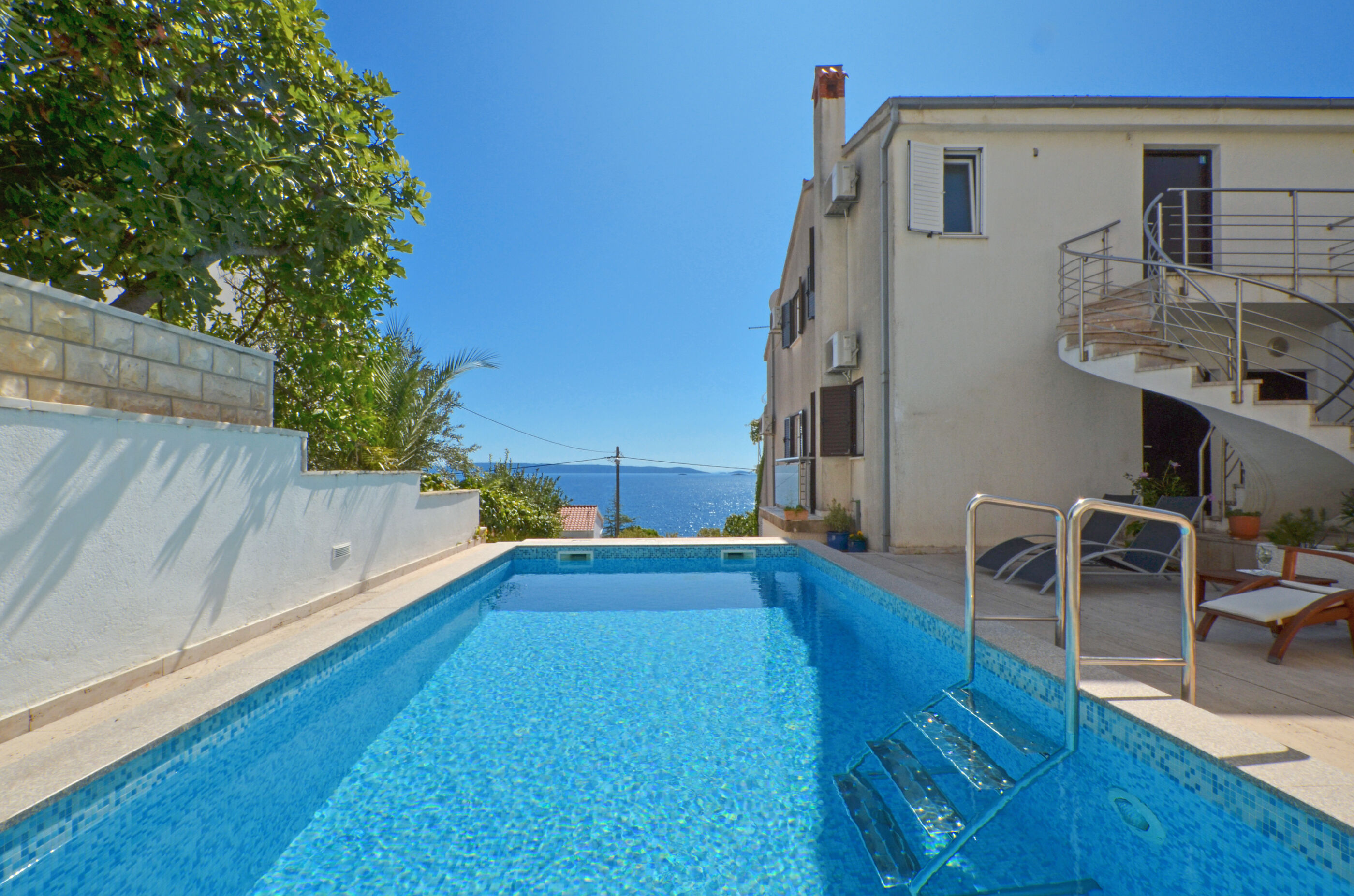 Apartments Inge 43921-A2
