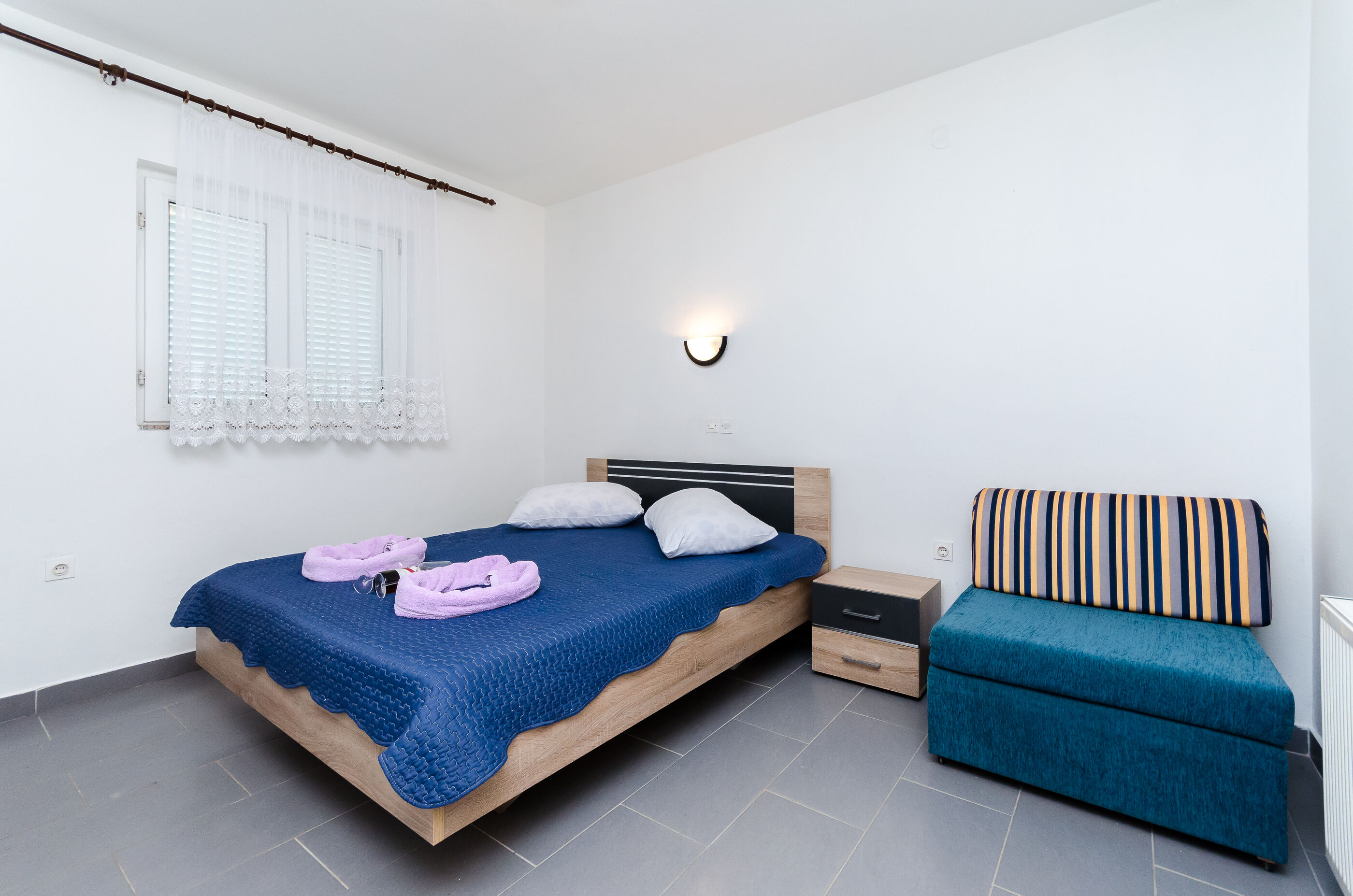 Apartments Mirko R 69281-A1