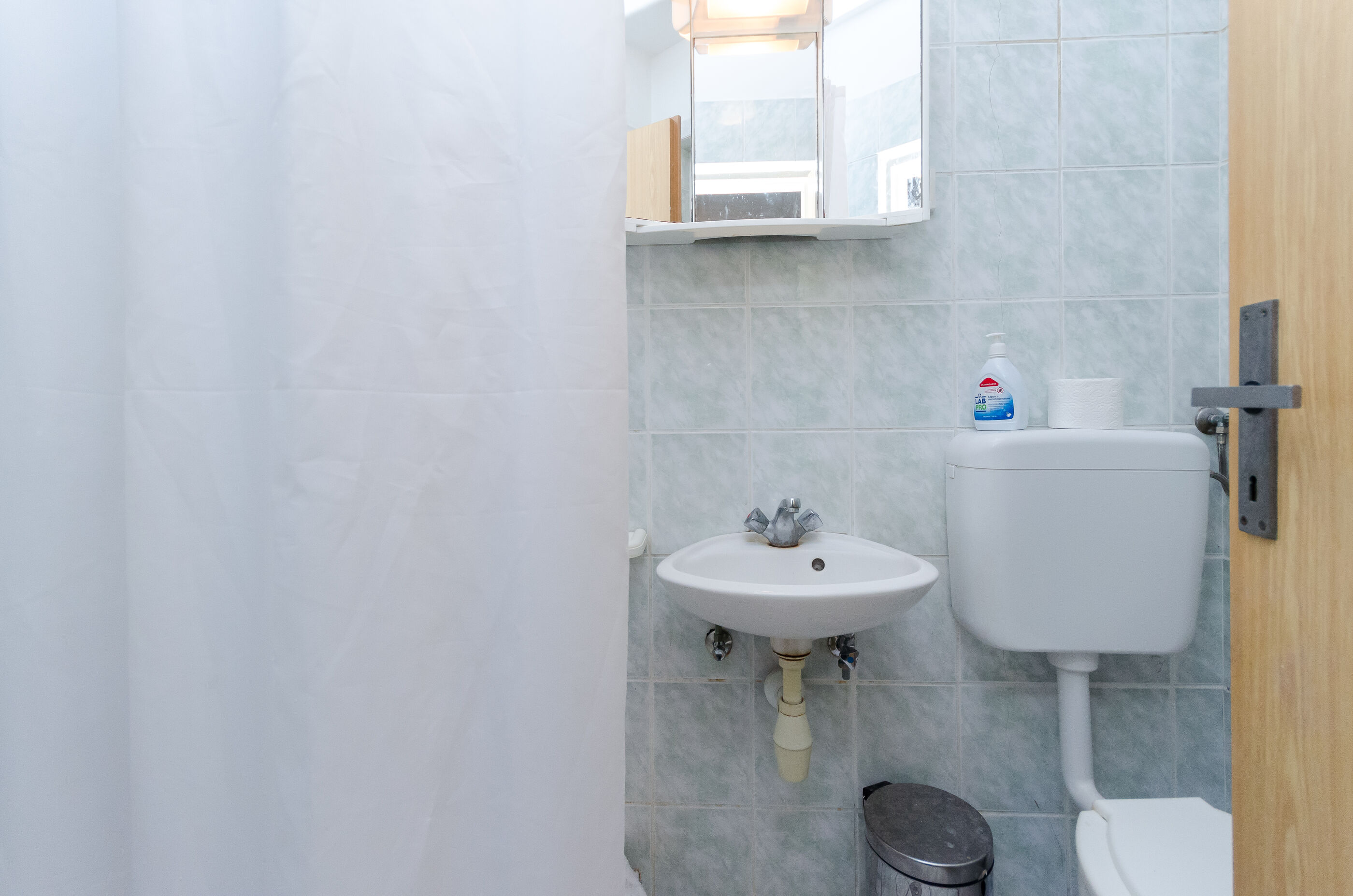 Apartments Mirko R 69281-A1