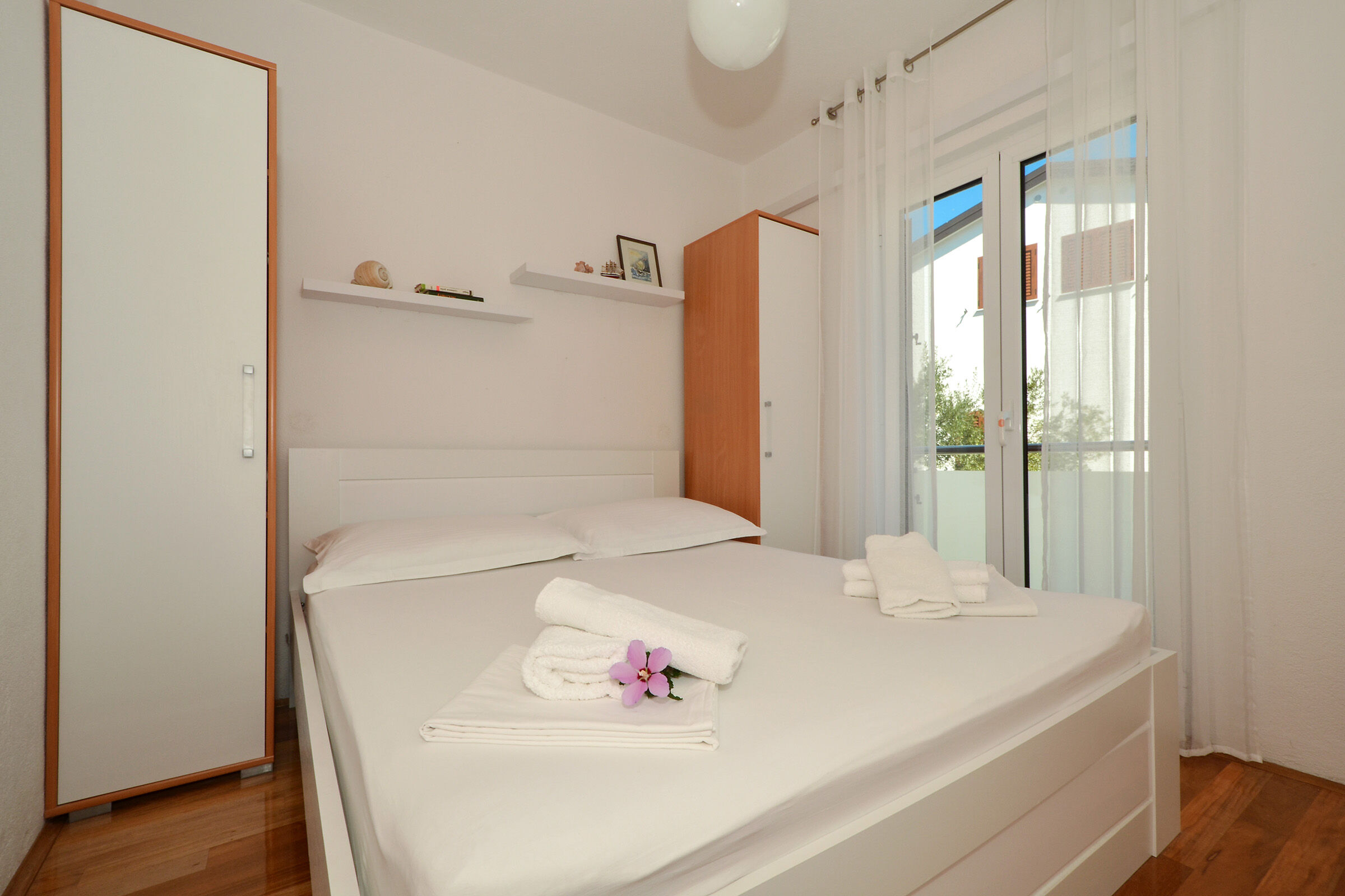 Apartments Inge 43921-A2