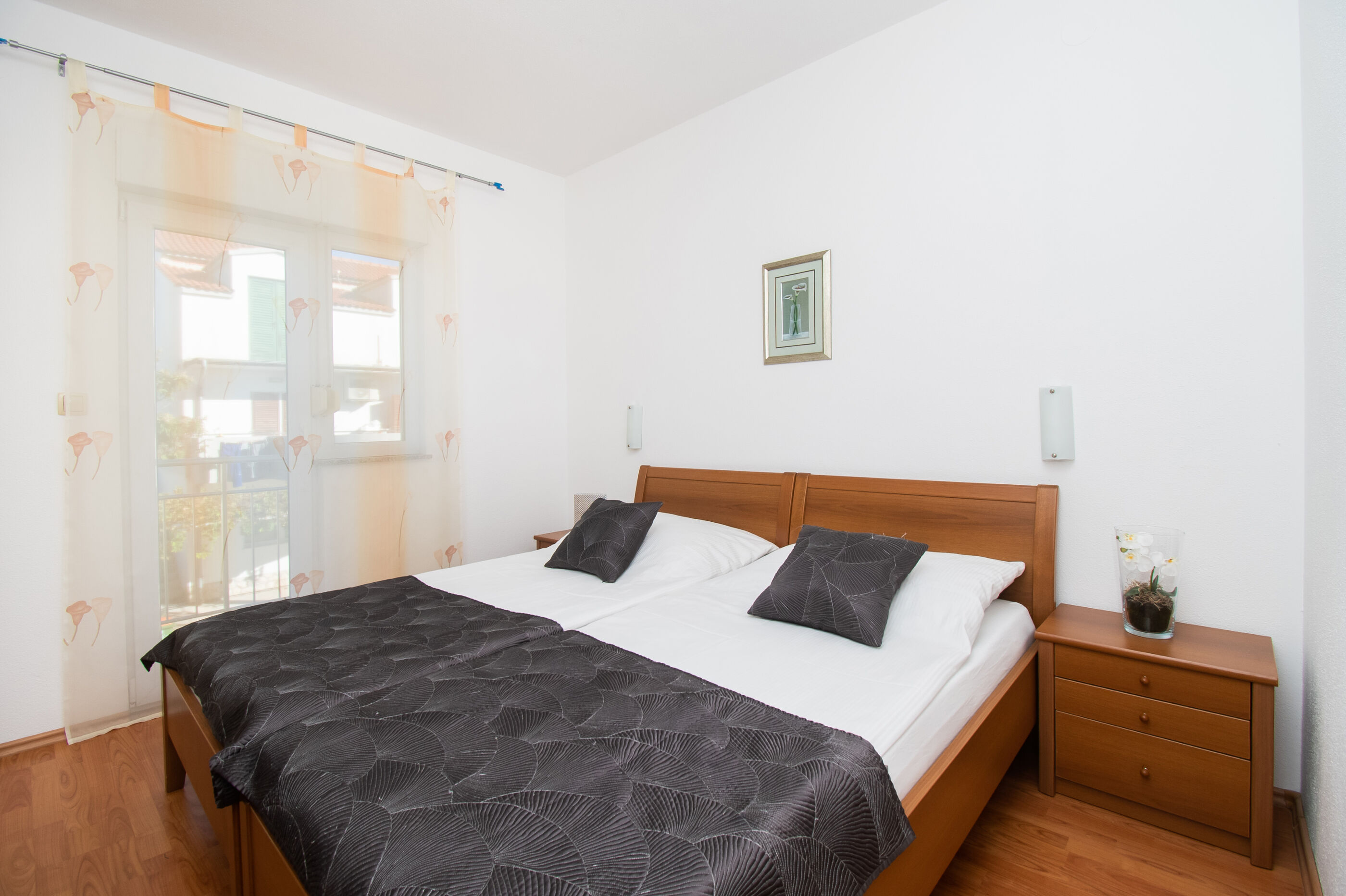 Apartments Ivica 90121-A1