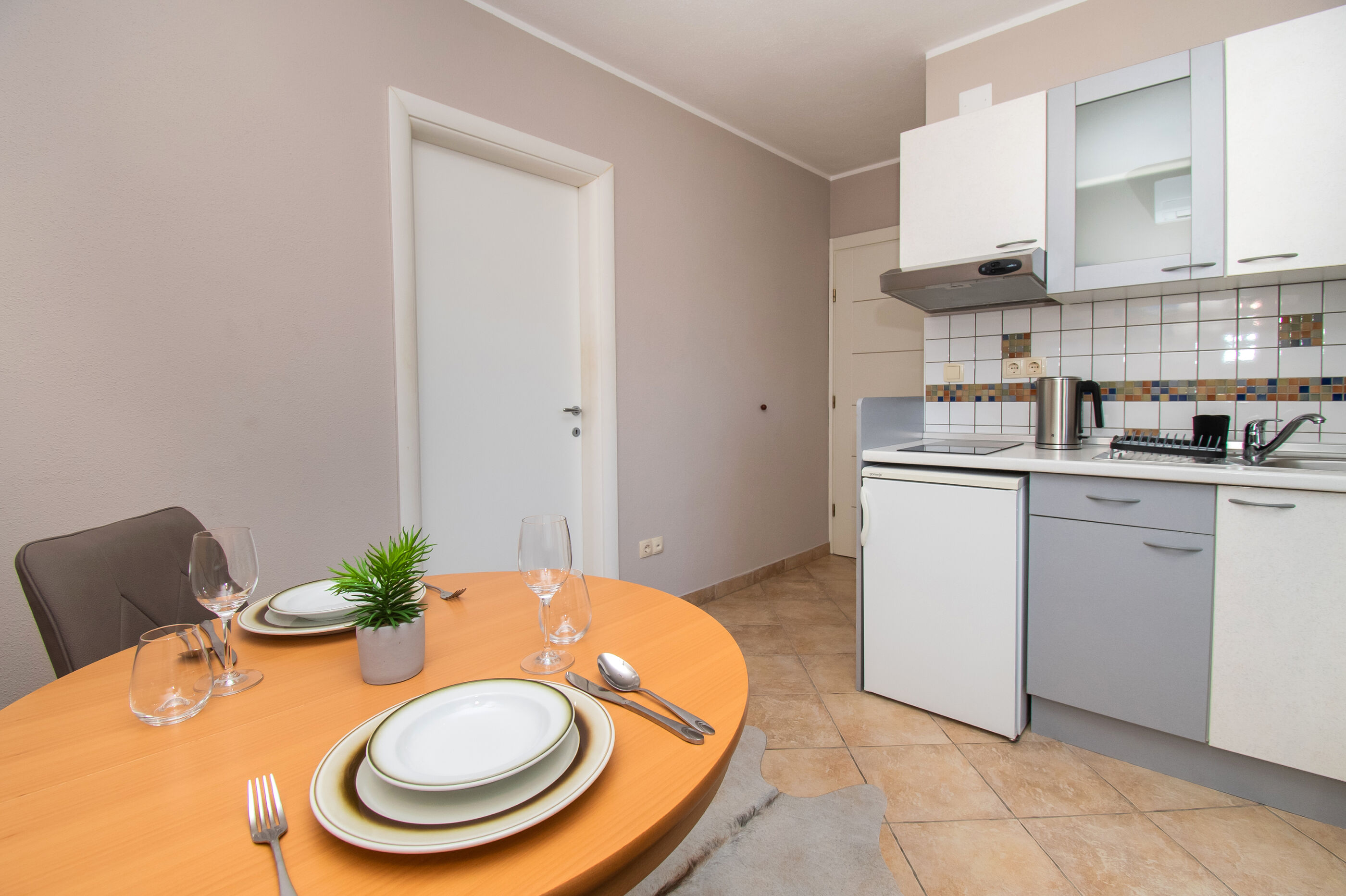 Apartments Ivica 90121-A1