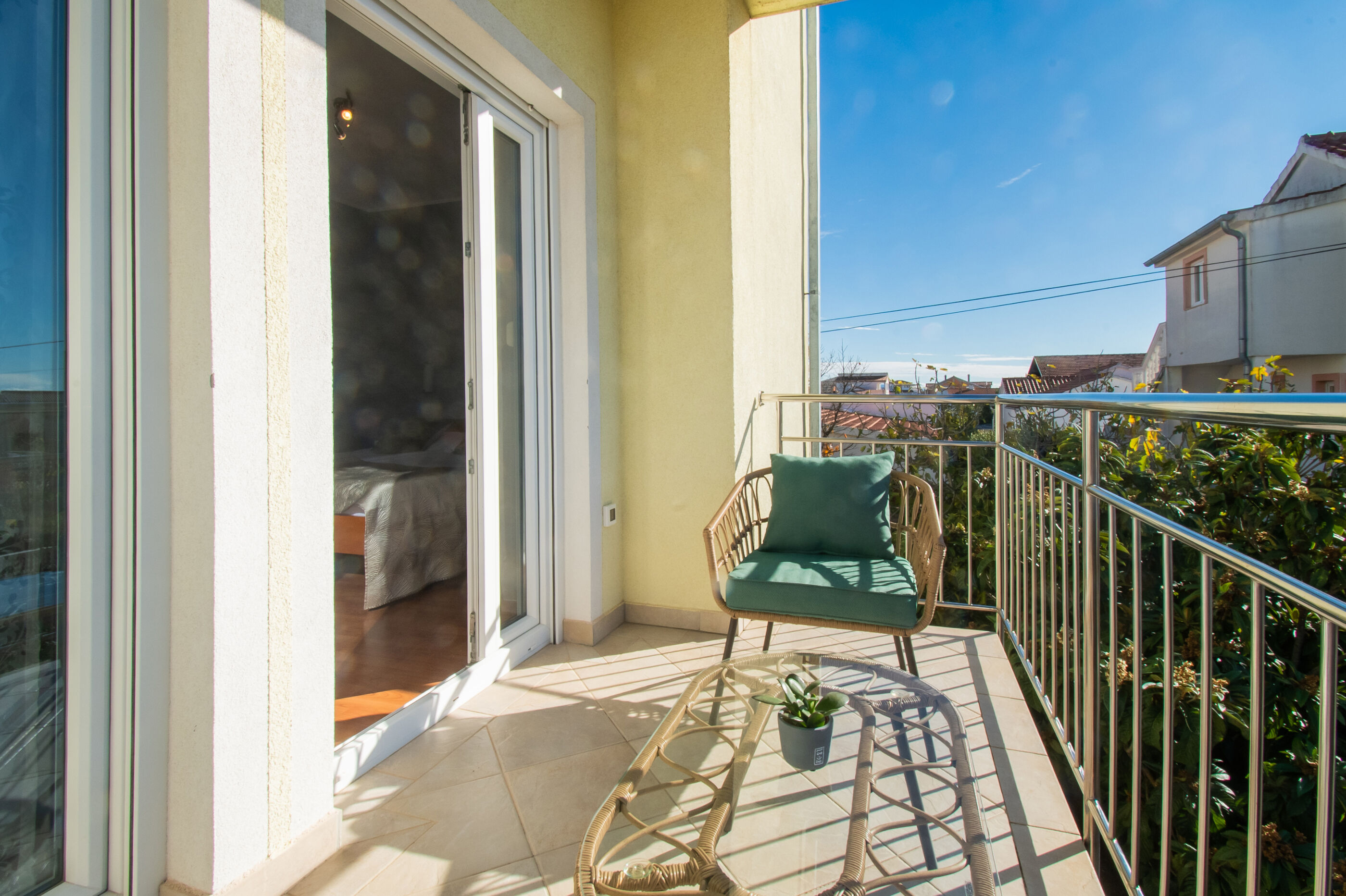 Apartments Ivica 90121-A2