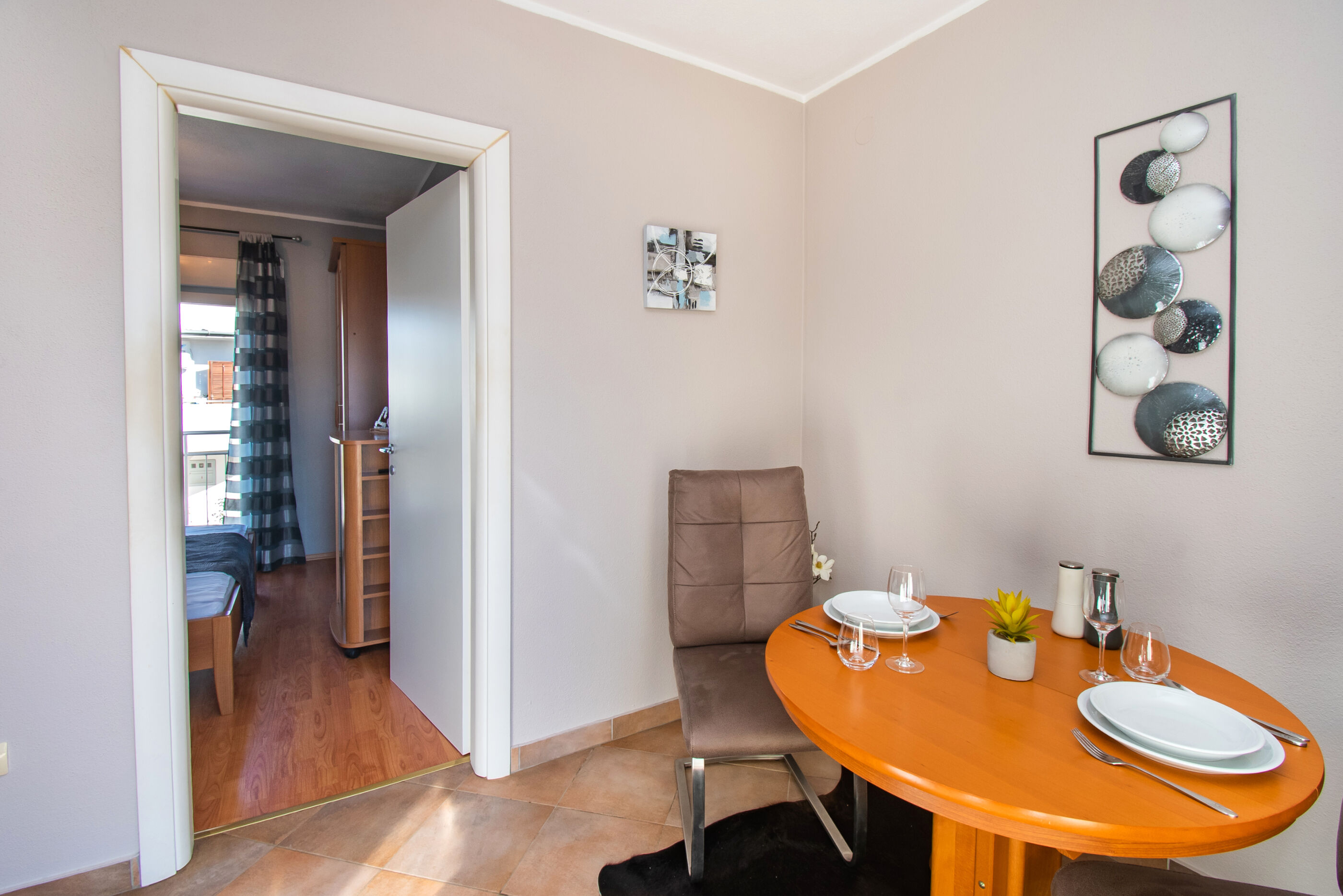 Apartments Ivica 90121-A3