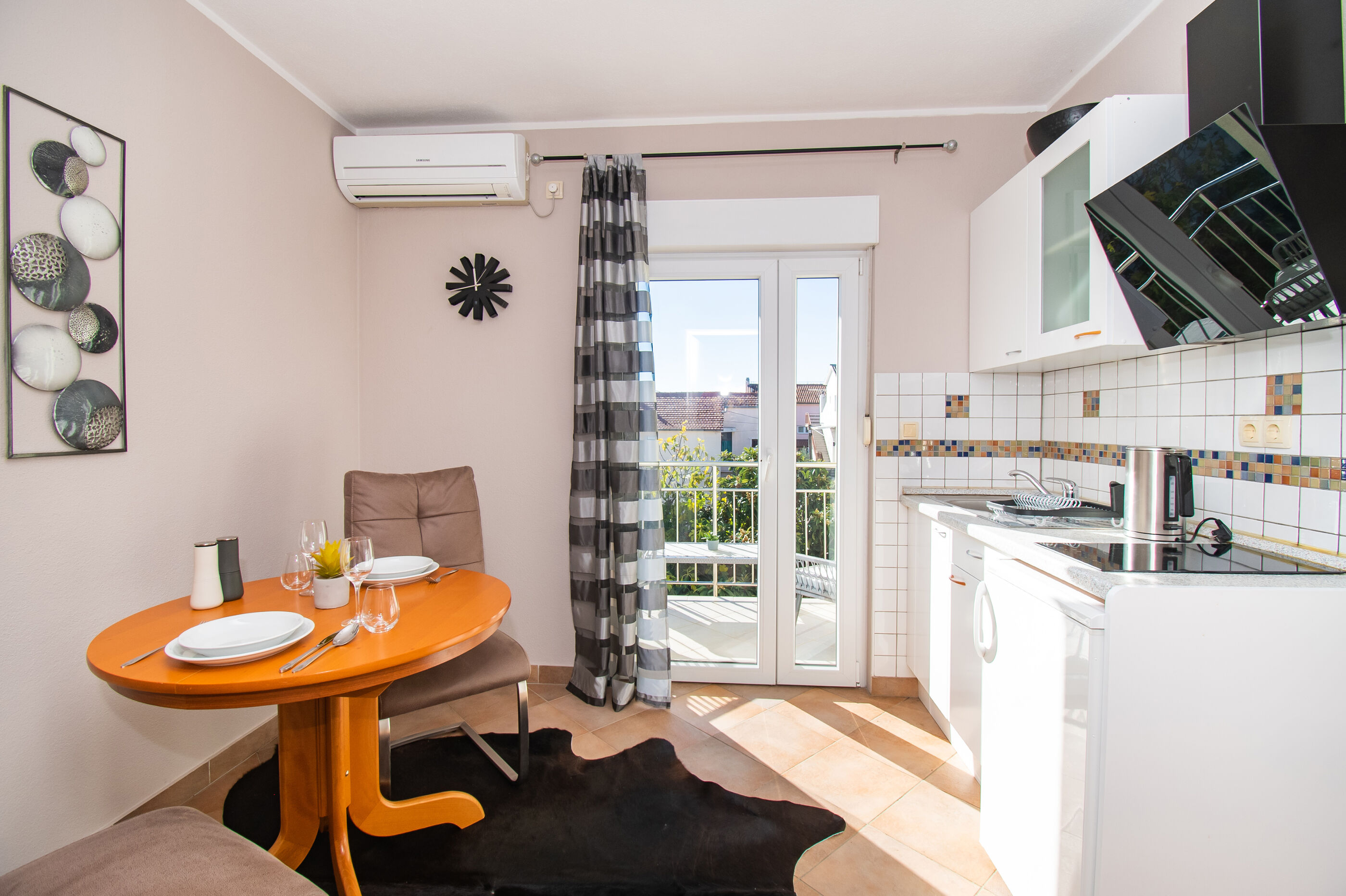 Apartments Ivica 90121-A3