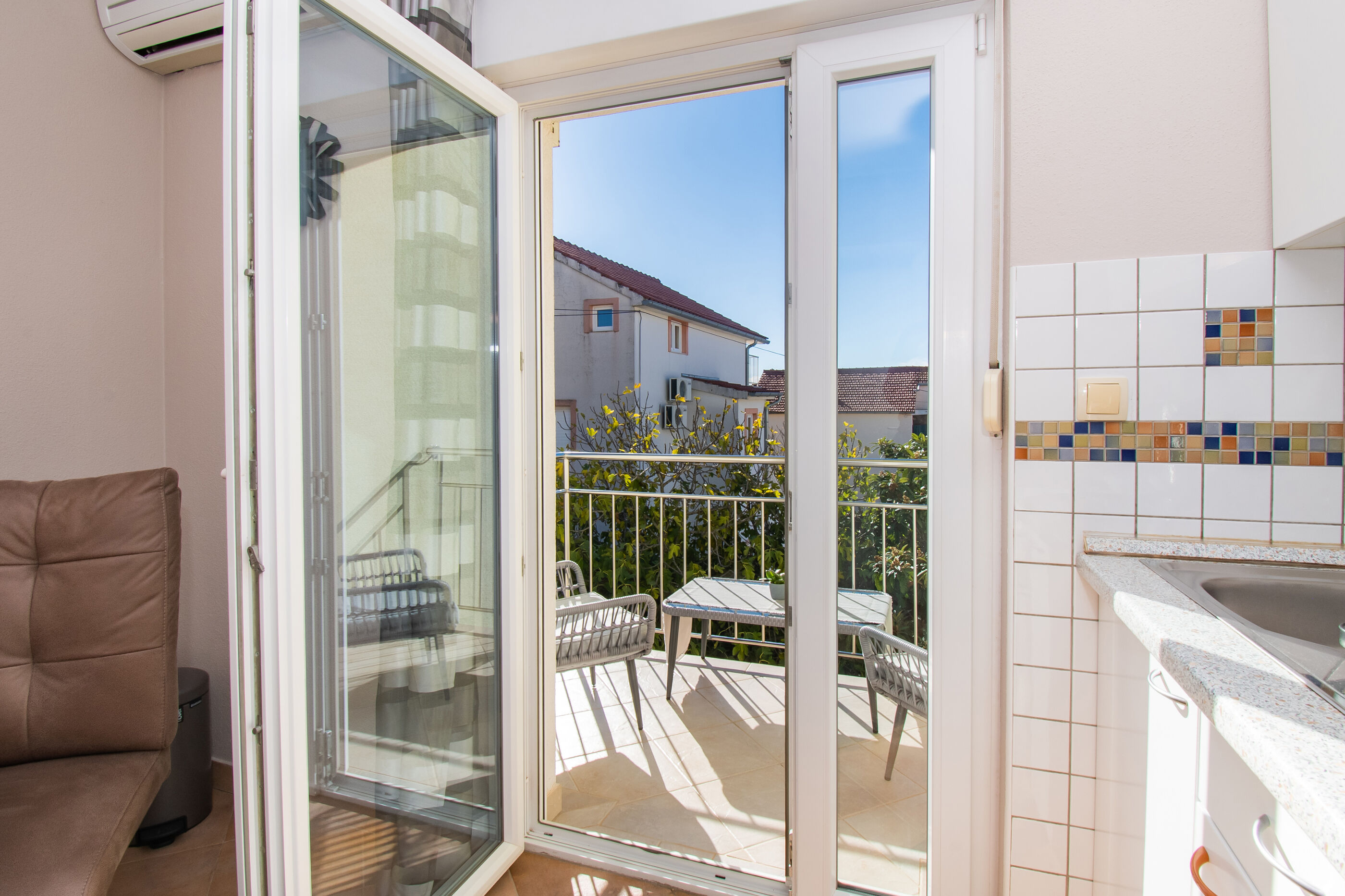 Apartments Ivica 90121-A3