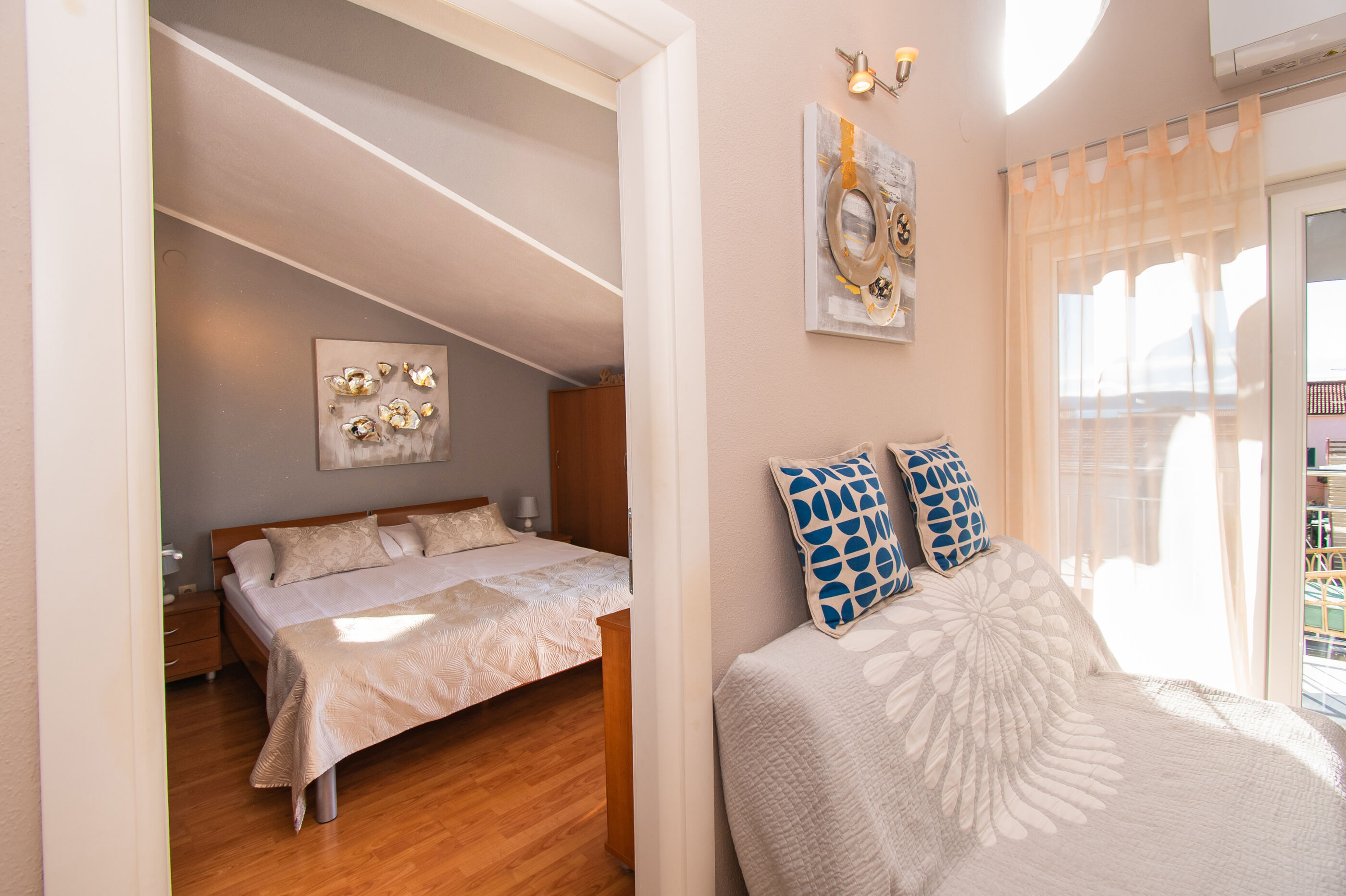 Apartments Ivica 90121-A5
