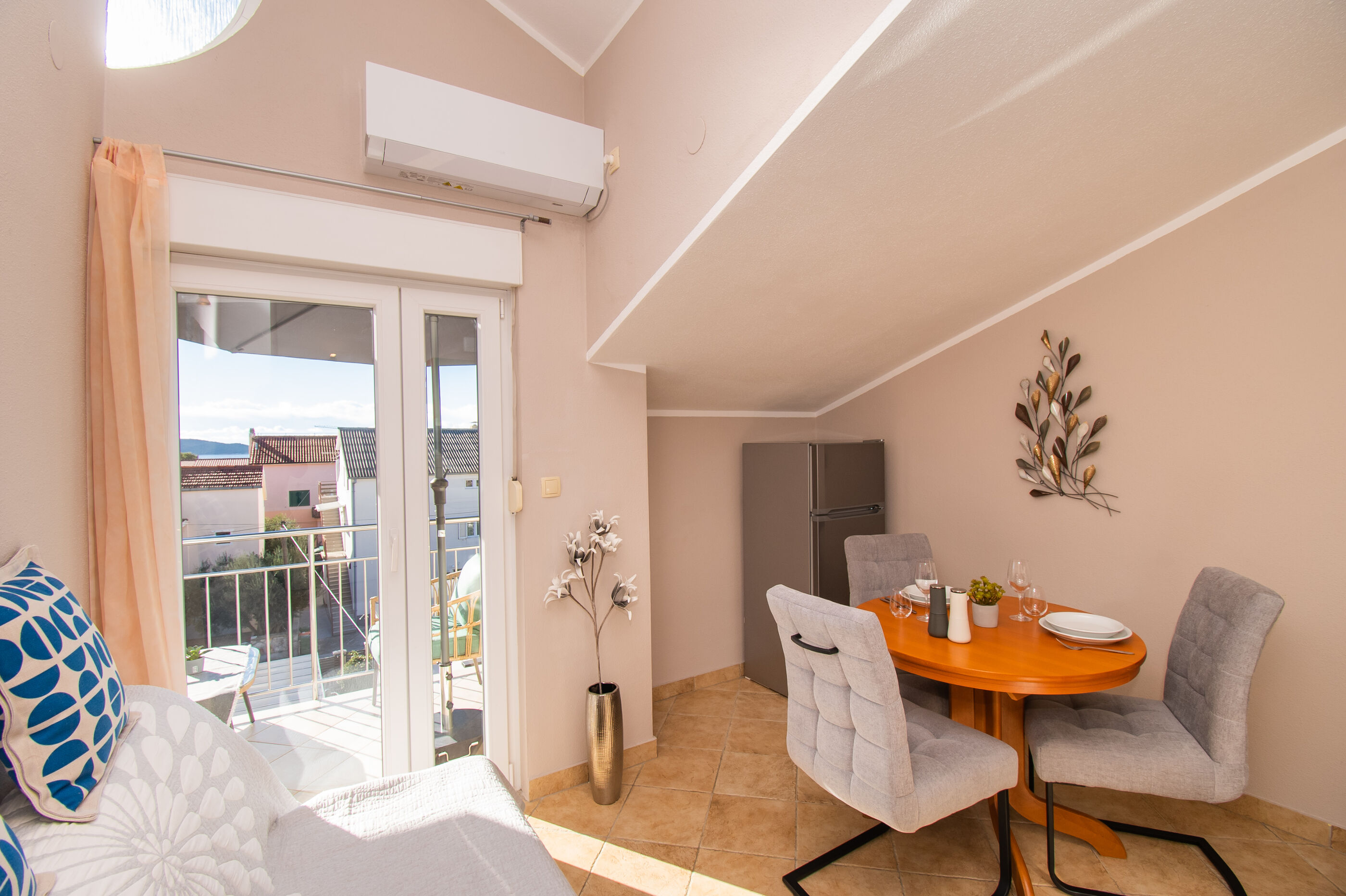 Apartments Ivica 90121-A5