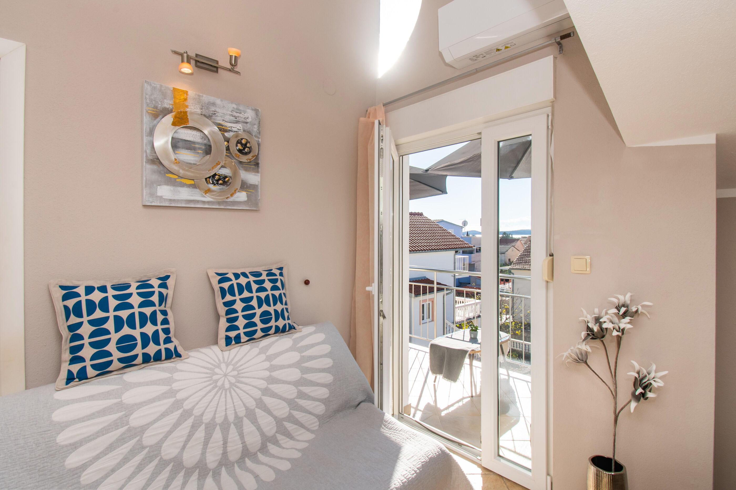 Apartments Ivica 90121-A5