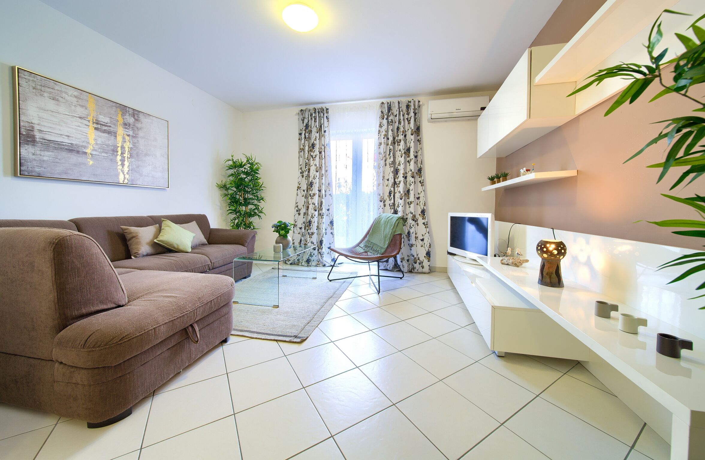 Apartments Aster 62279-A2