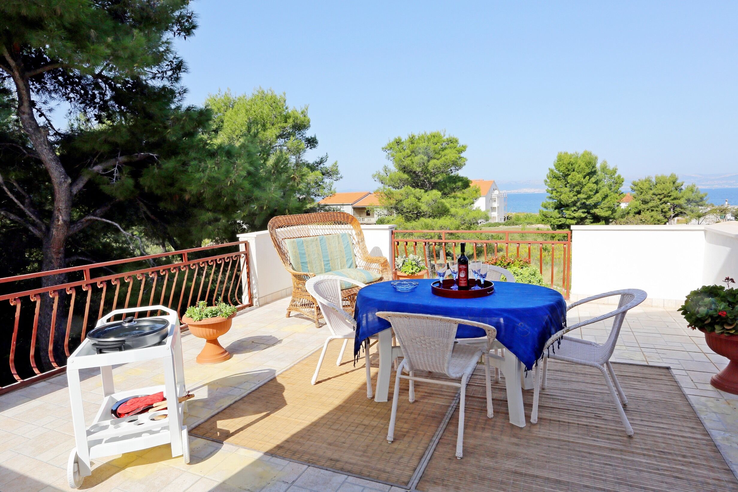 Apartments Dvornik 44361-A1