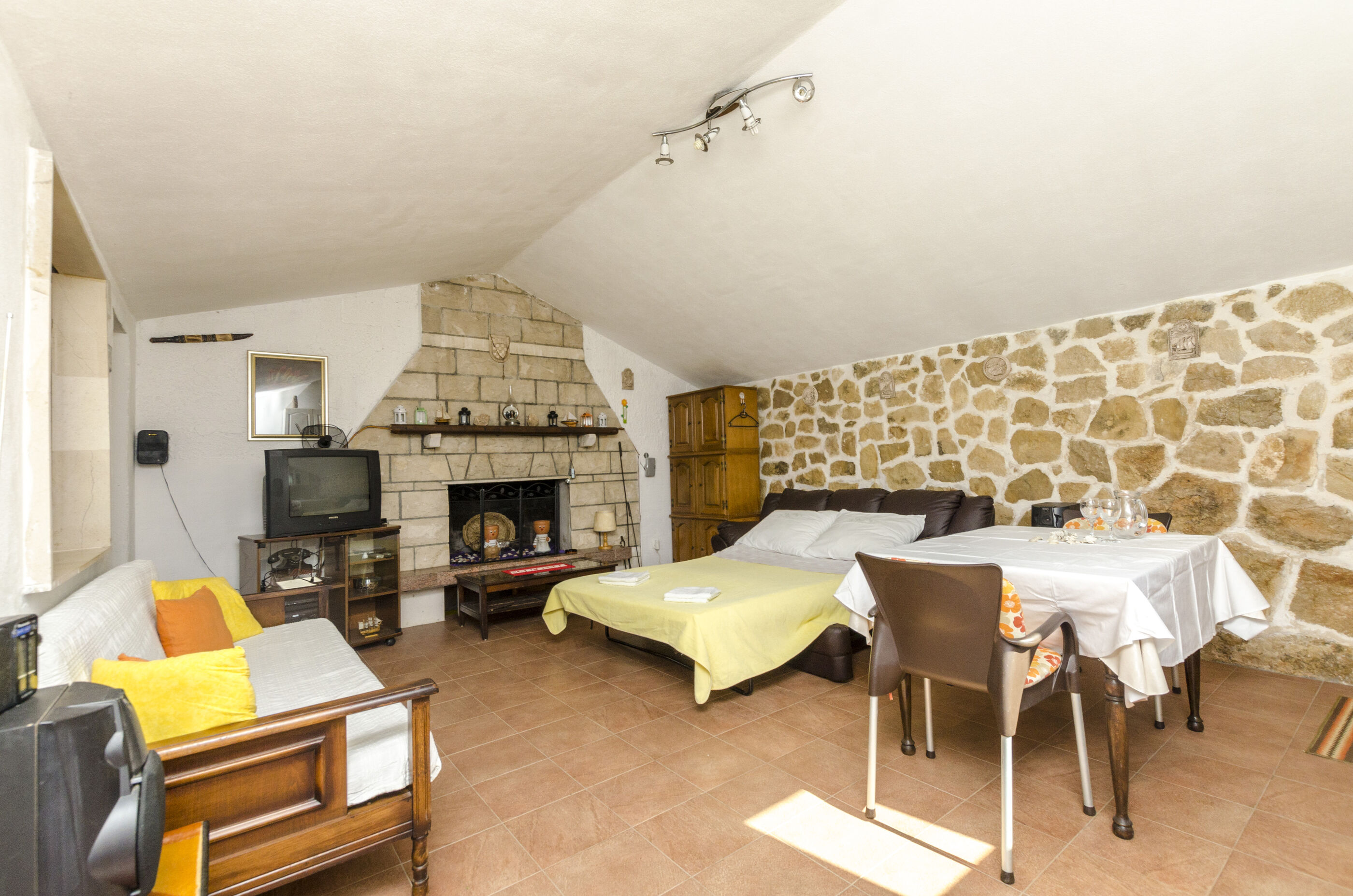 House Lučica 38662-K1