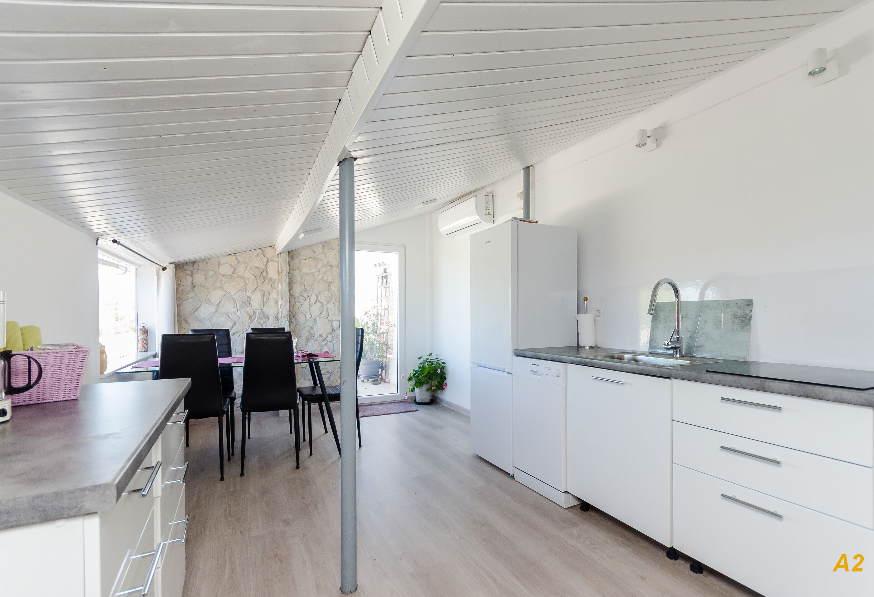 Apartments Stanislava 75611-A2