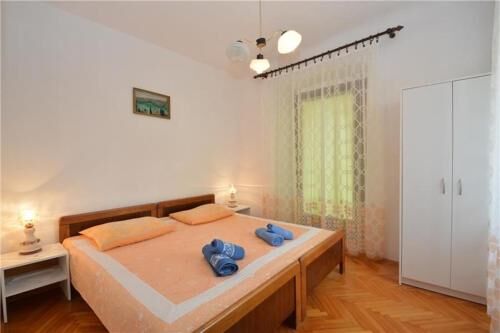 Apartments Ivan 86001-A2