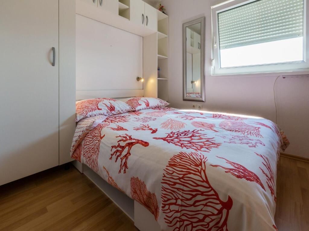 Apartments Ani 66441-A4
