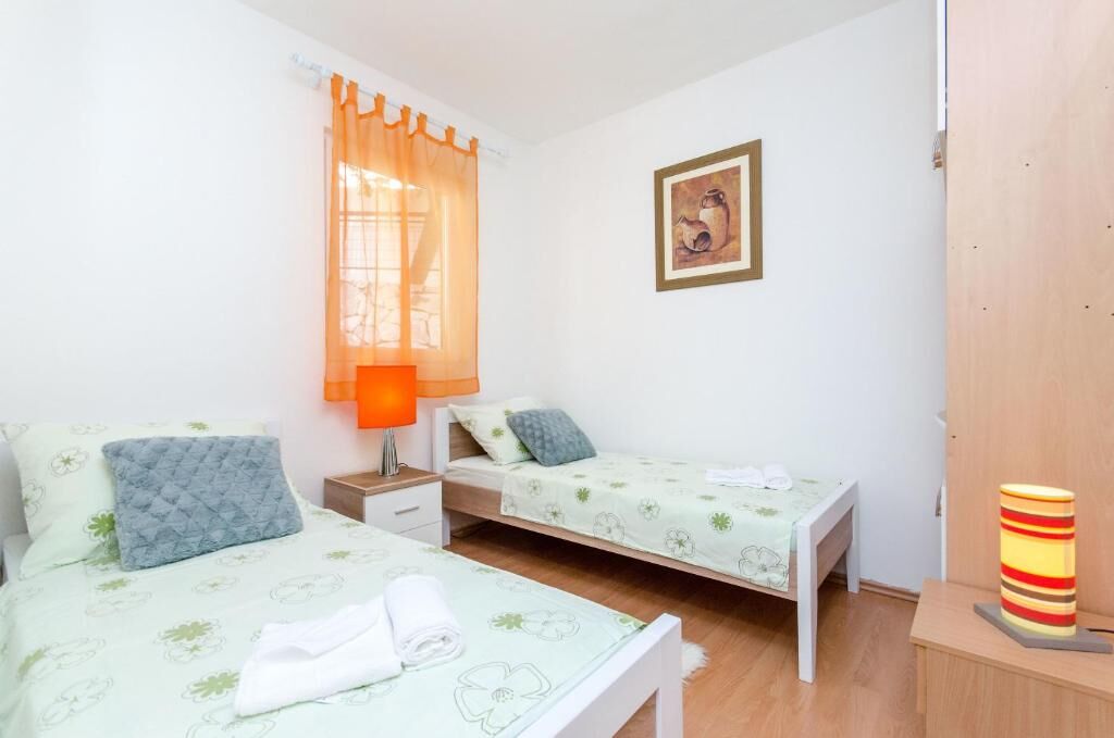 Apartments Otjana 23211-A1