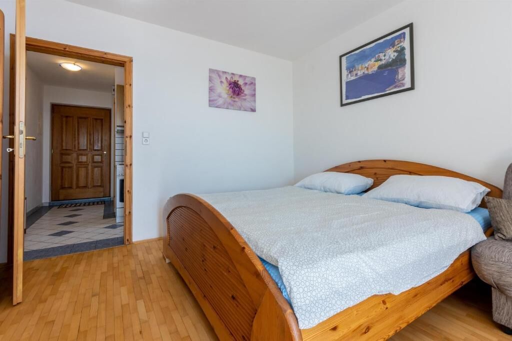 Apartments Božana 66521-A2