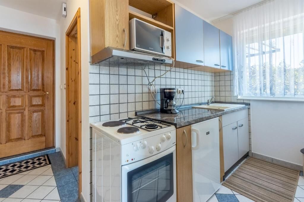 Apartments Božana 66521-A2