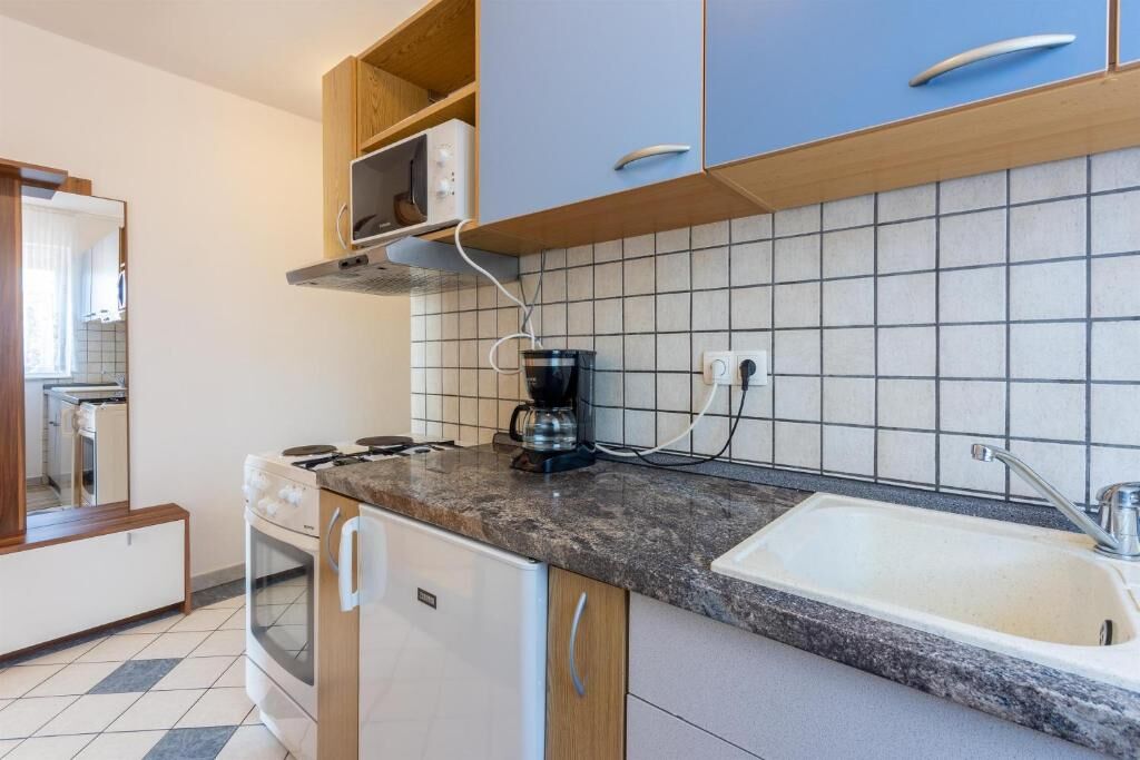 Apartments Božana 66521-A2