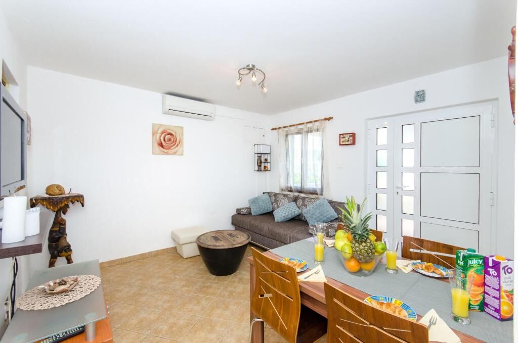 Apartments Otjana 23211-A3