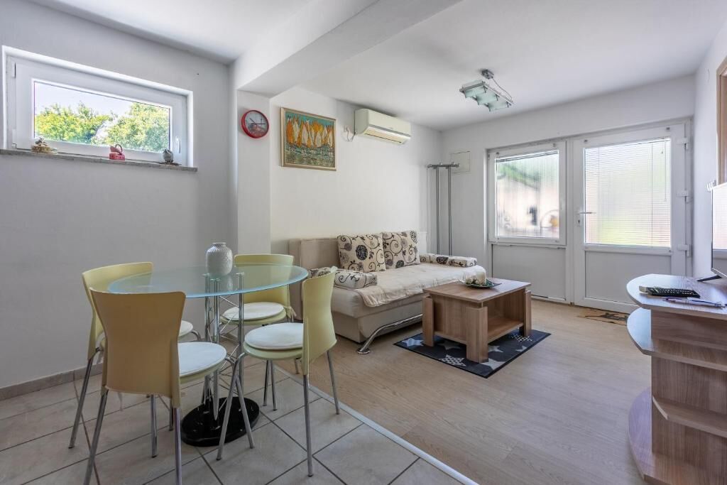Apartment Jurja 85701-A1