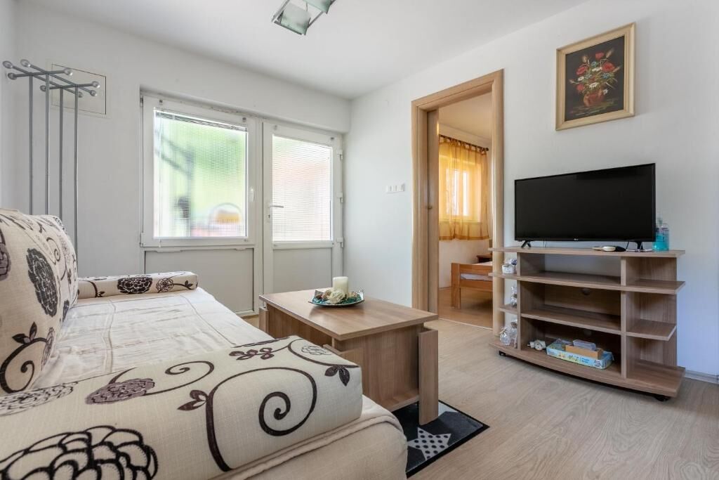 Apartment Jurja 85701-A1