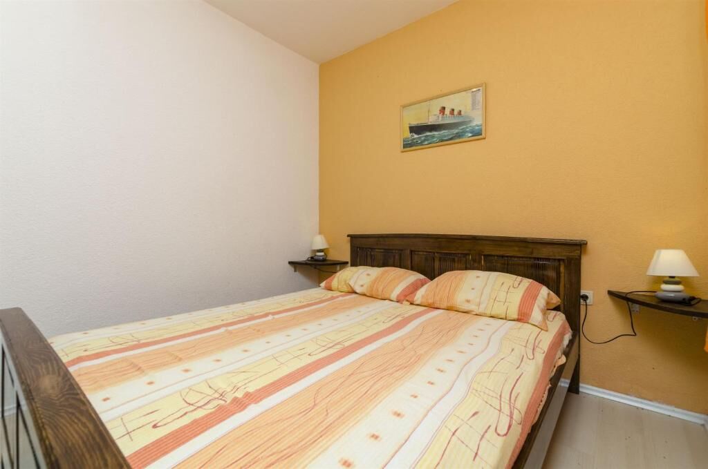 Apartments Anita 45751-A1