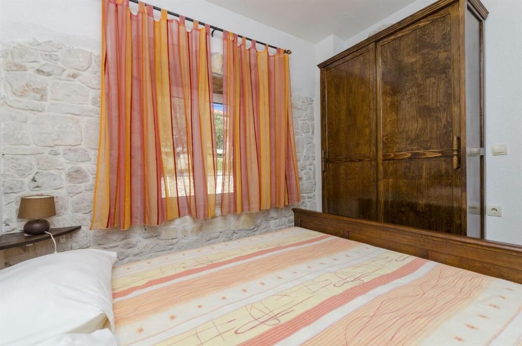 Apartments Anita 45751-A2